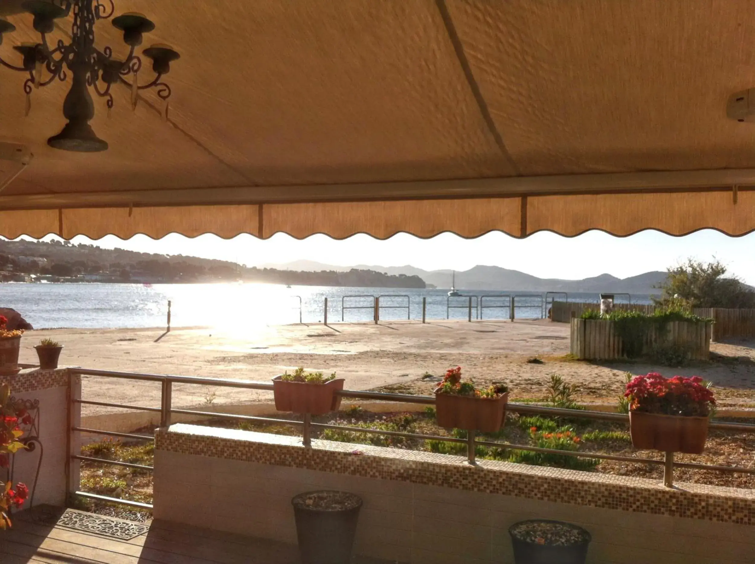 Appartement moderne avec vue sur la mer à La Ciotat – 40 m² Appartement moderne avec vue sur la mer à La Ciotat – 40 m²