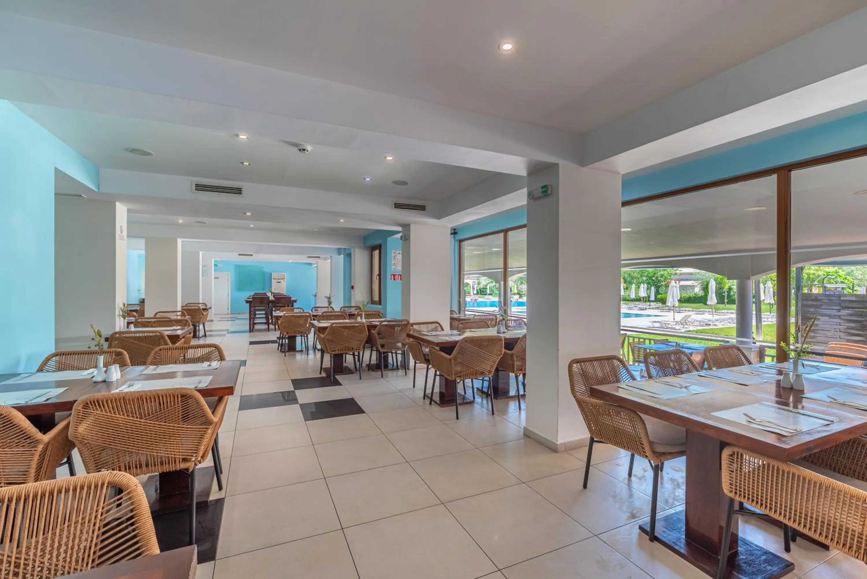 Restaurant/places to eat in Sunrise All Suites Resort- All Inclusive