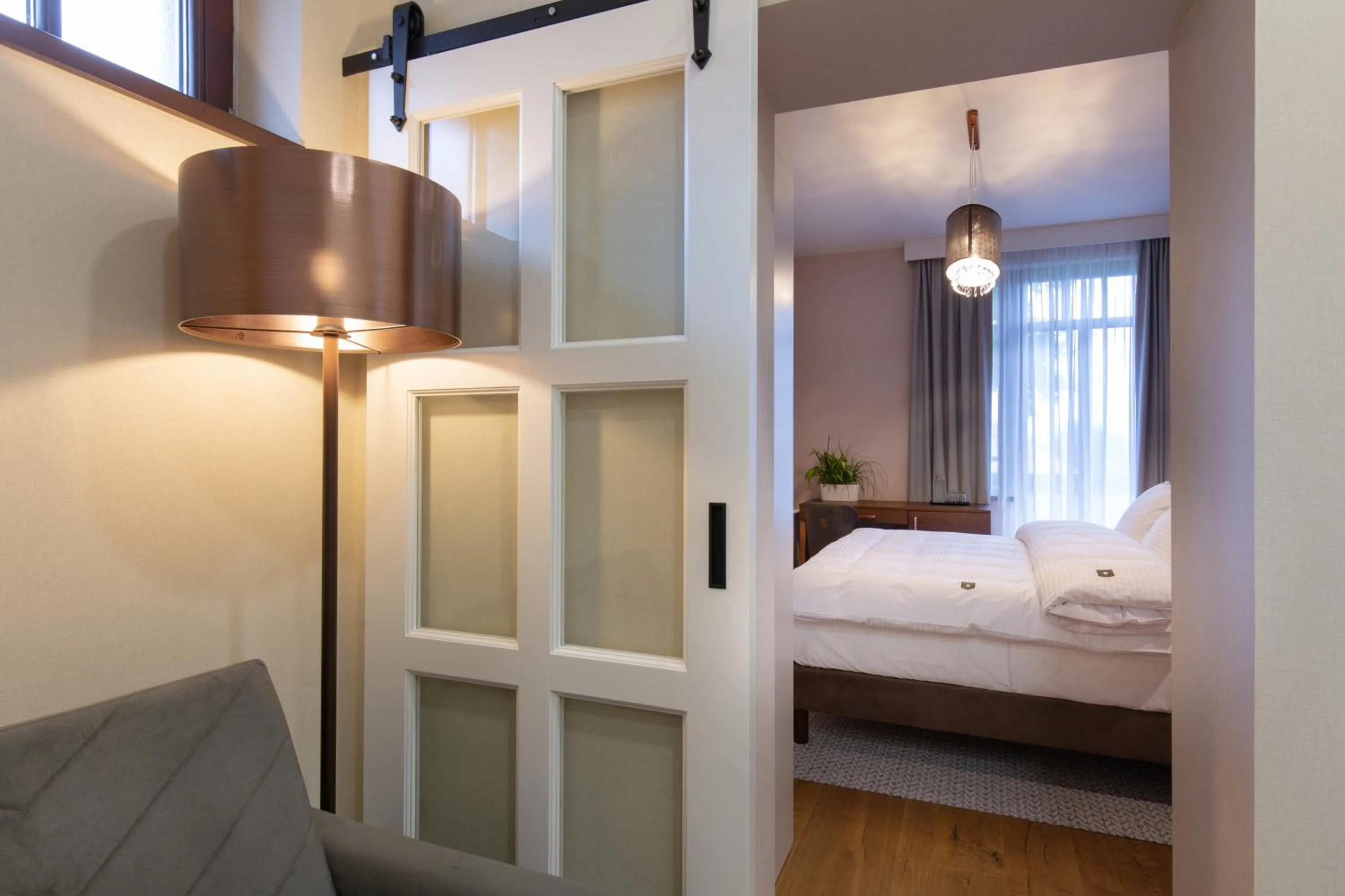 Bedroom, Bed in APLEND Villa Dr Szontagh Est 1876