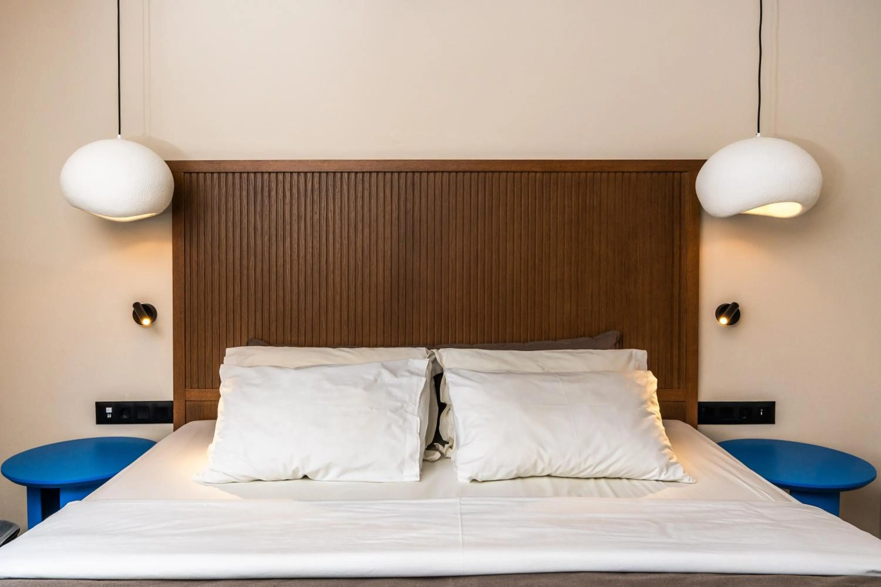 Bed in Astoria Hotel