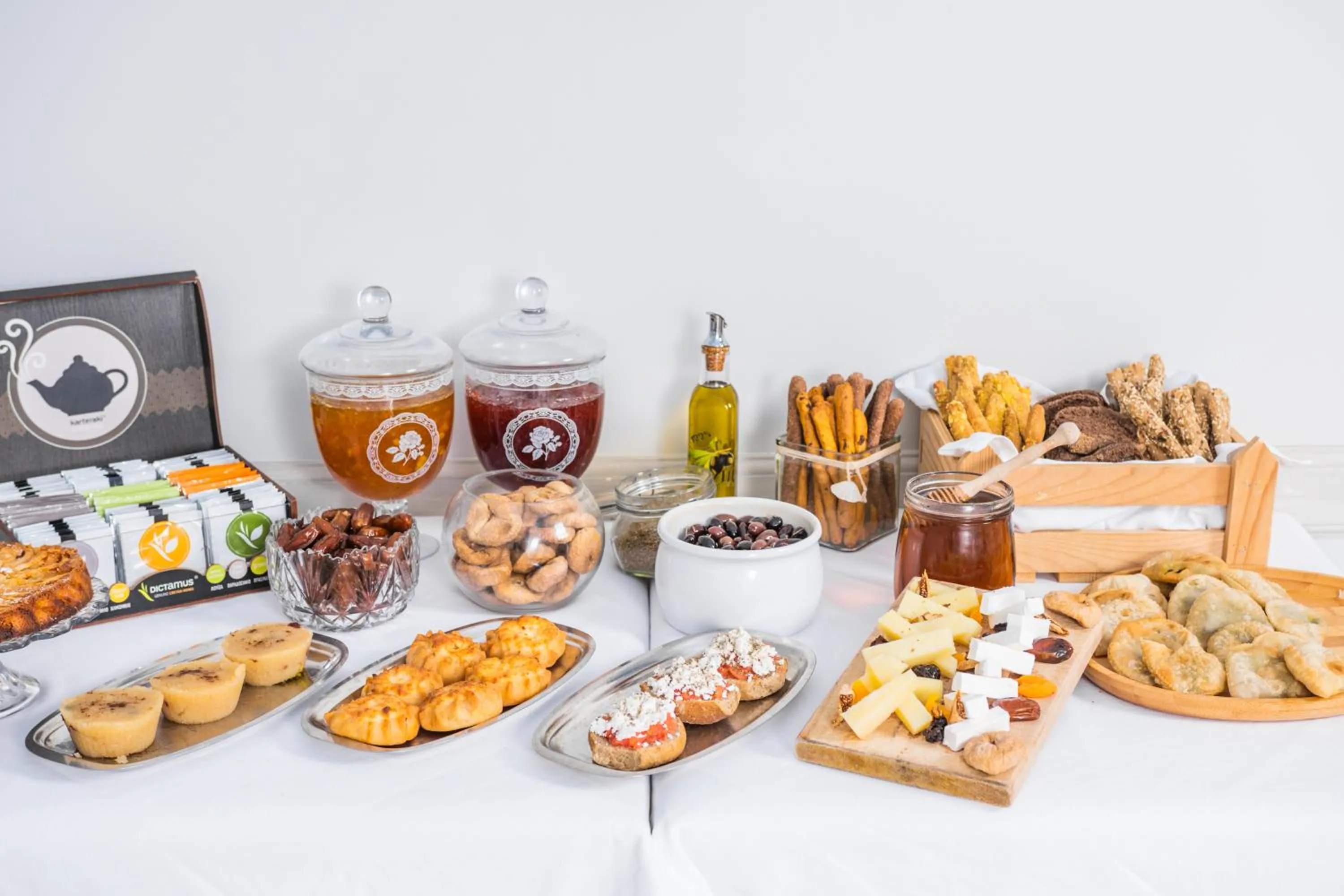 Food close-up in Astoria Hotel