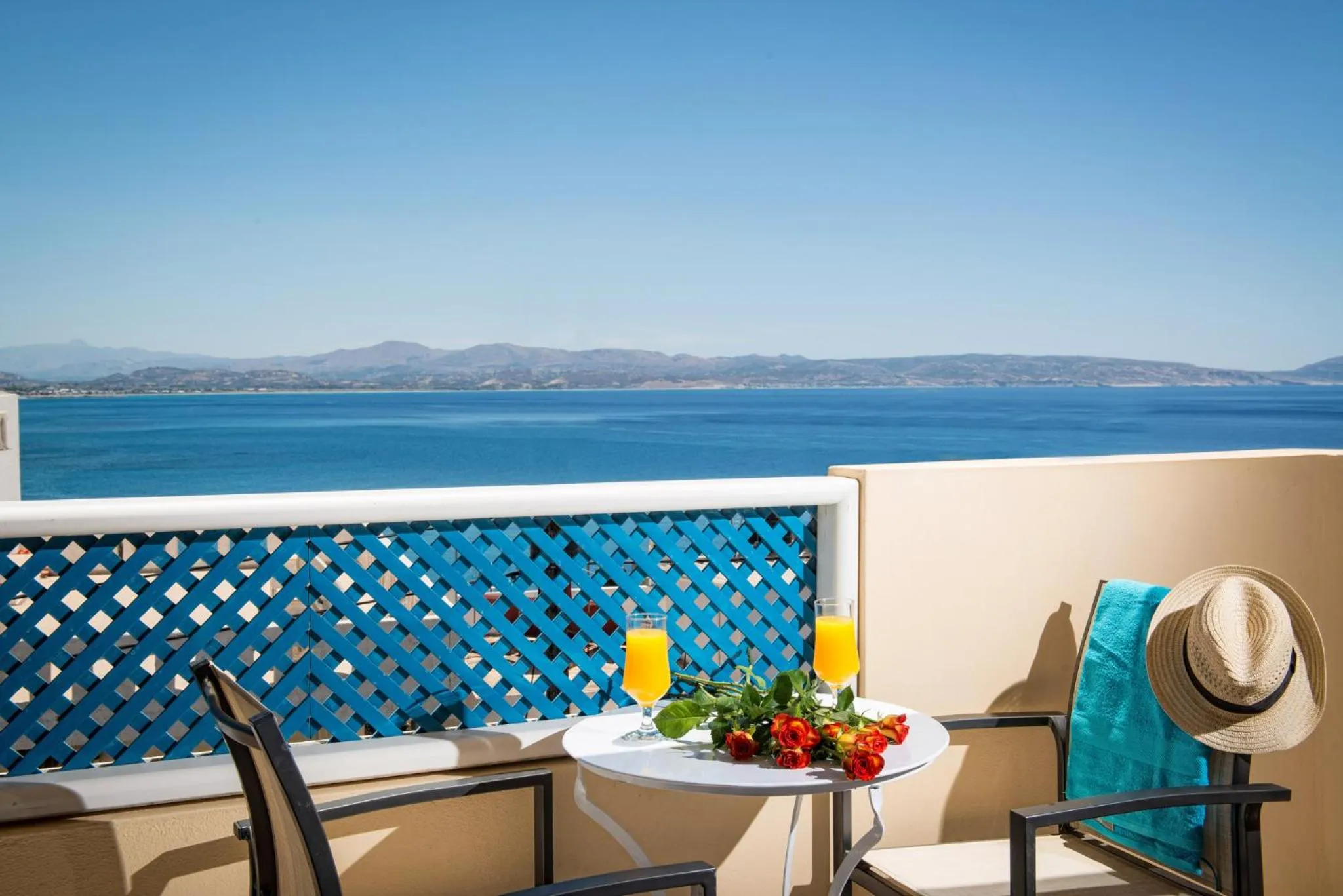 Day in Astoria Hotel