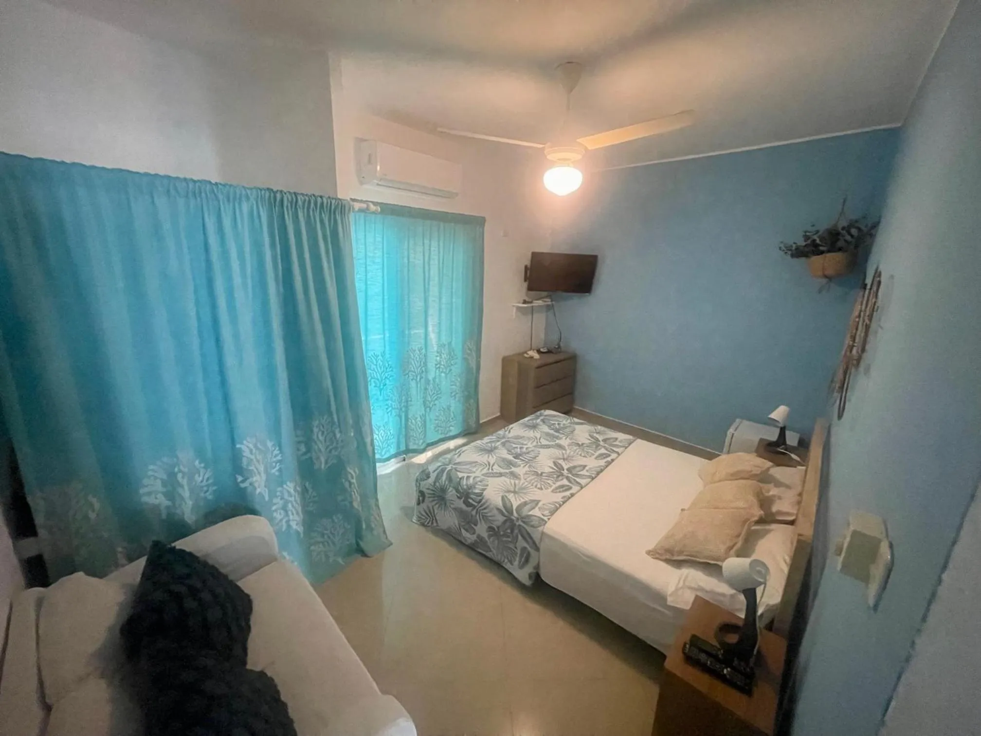 Photo of the whole room, Bed in B&B Villa Luna