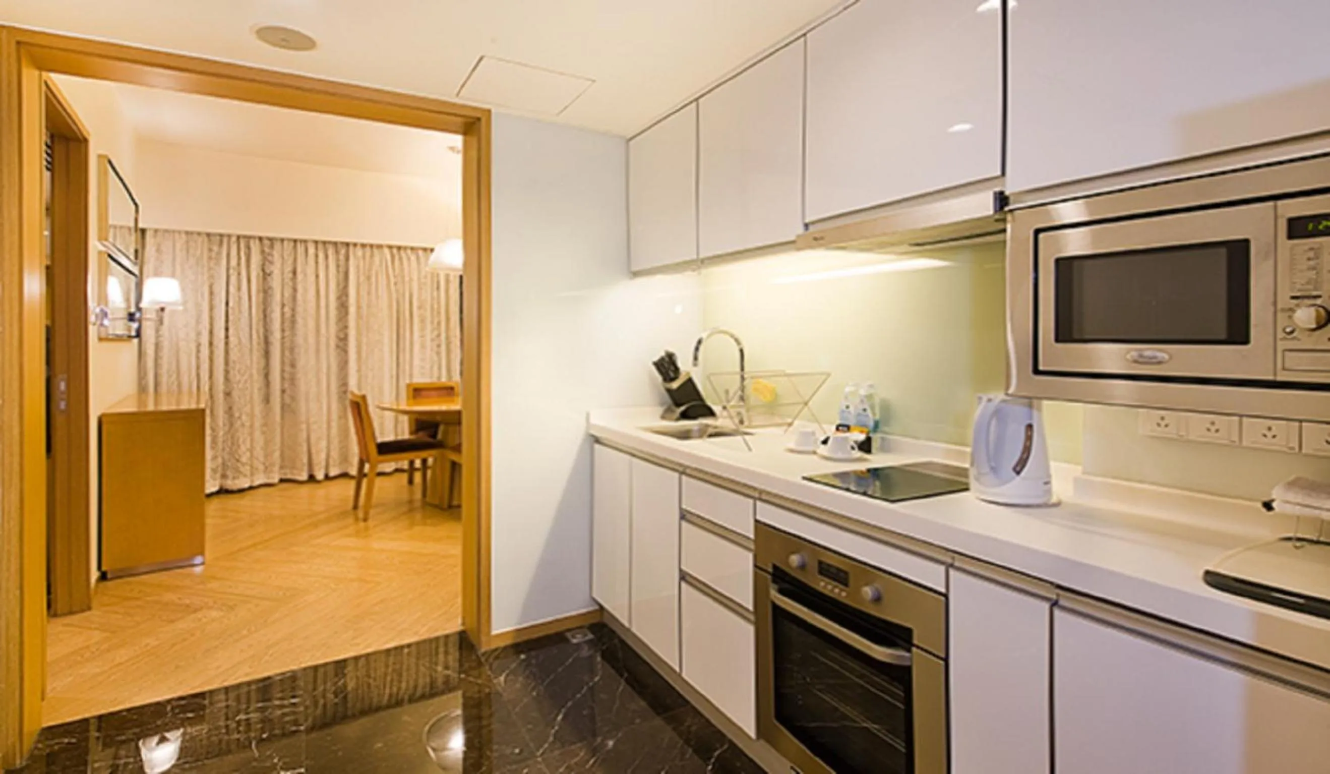 Kitchen or kitchenette in Somerset Riverview Chengdu-Near Tianfu Square