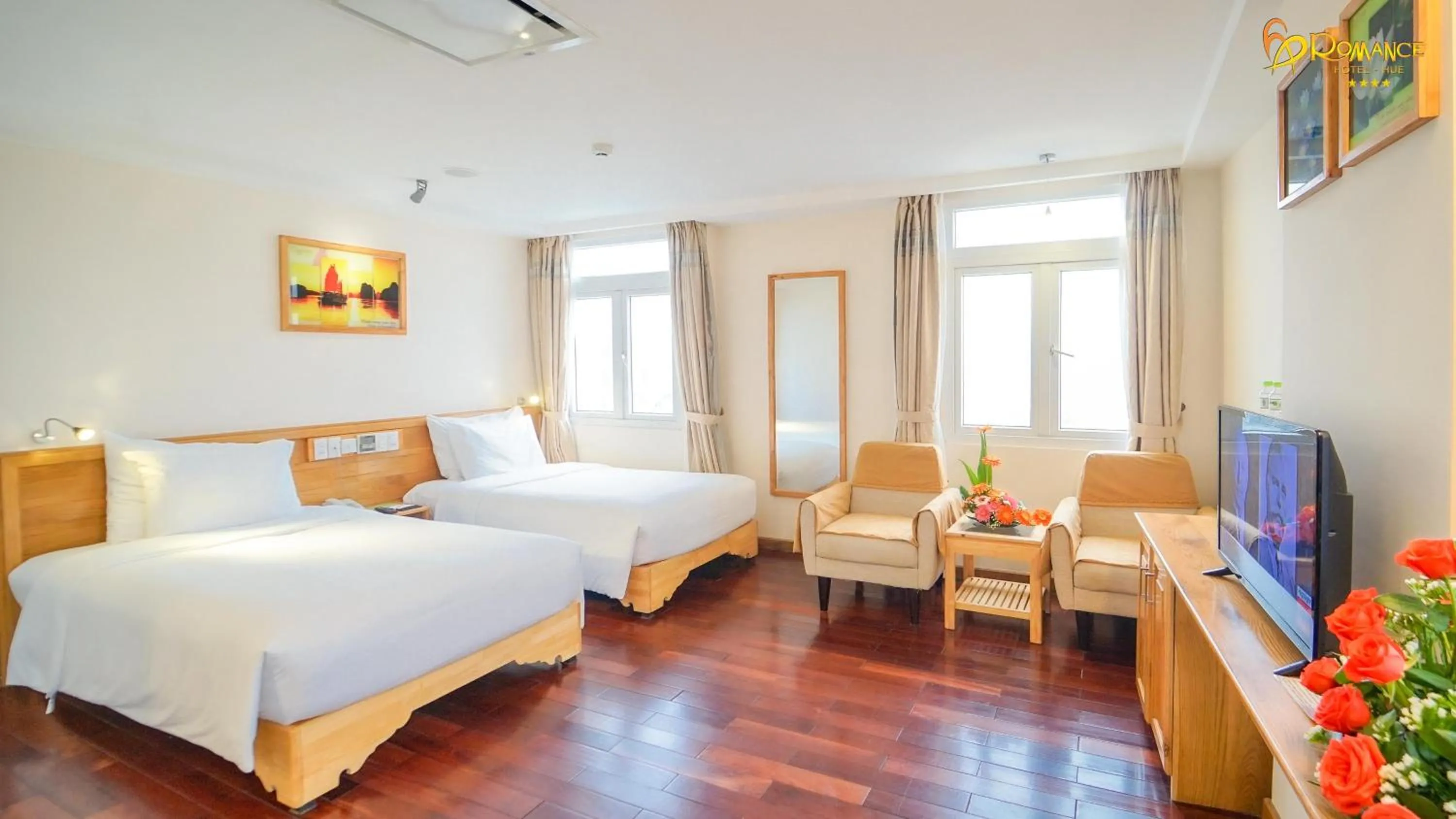 Bedroom, Bed in Romance Hotel