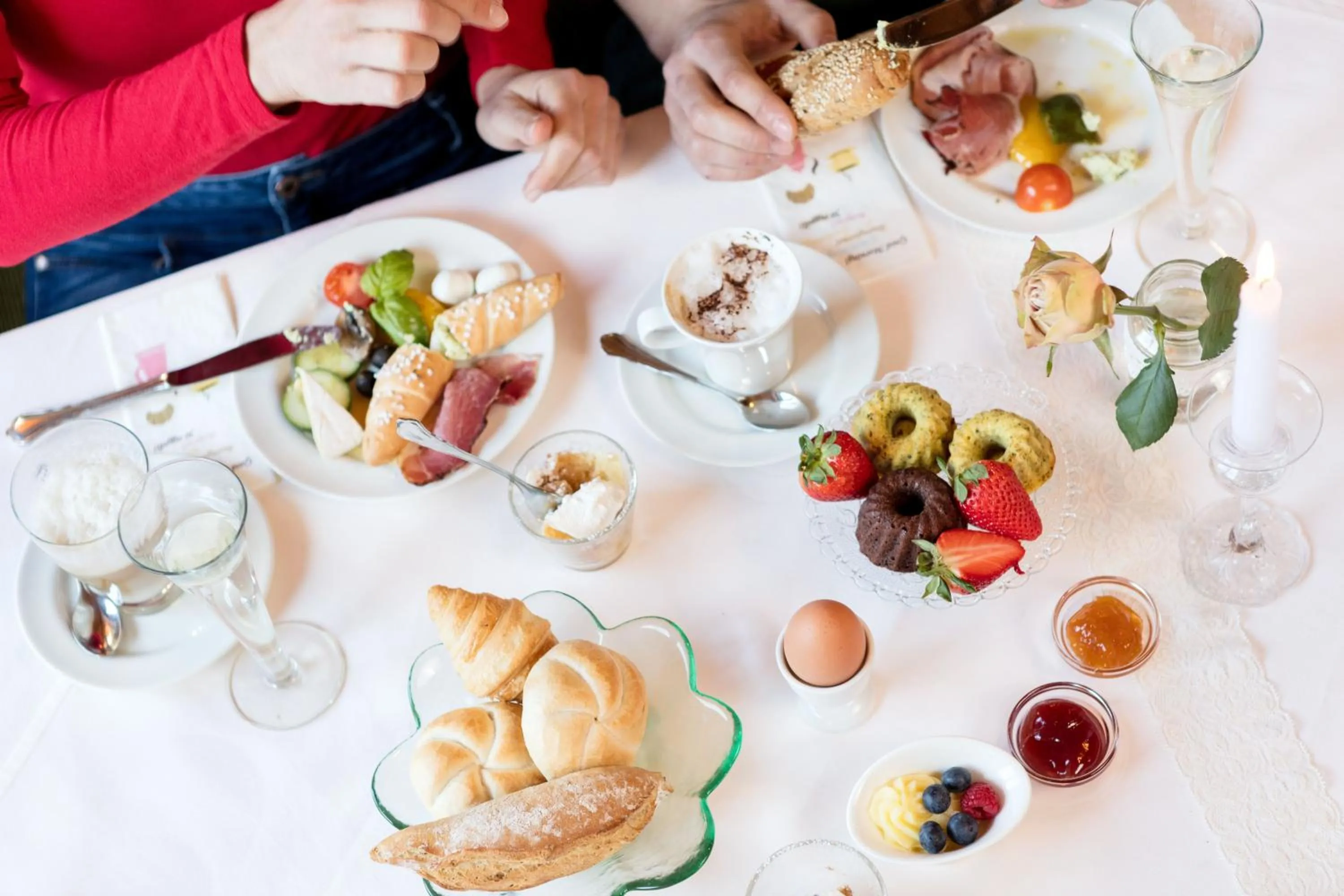 Food and drinks in Hotel Pass Lueg