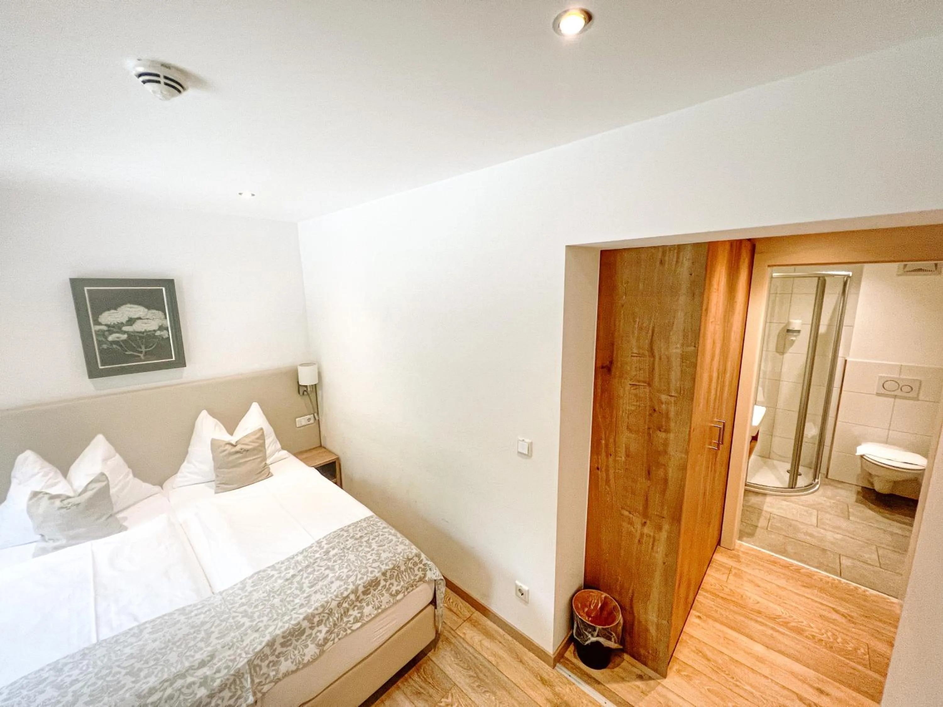 Bed in Hotel Pass Lueg