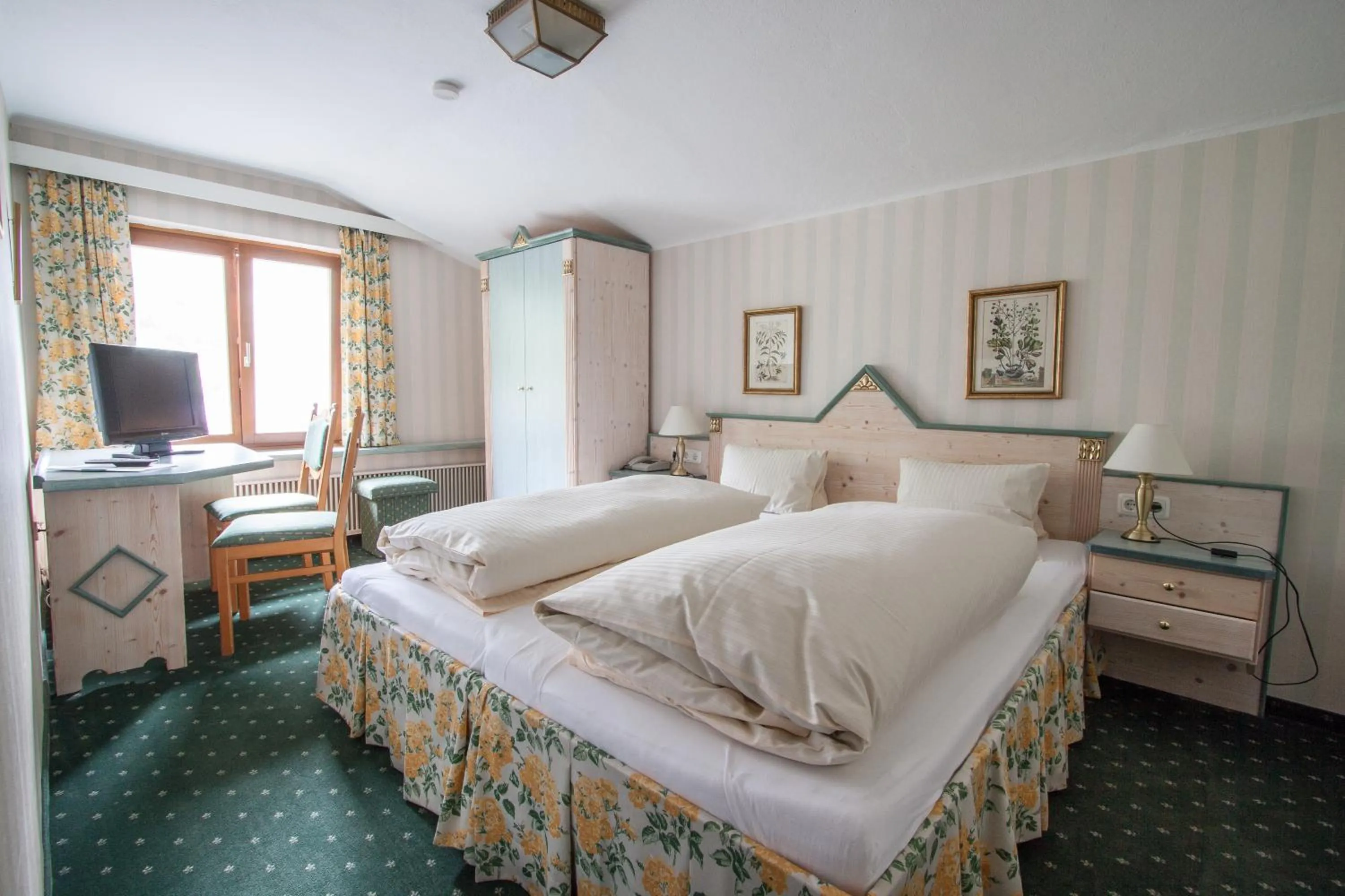 Bed in Hotel Pass Lueg