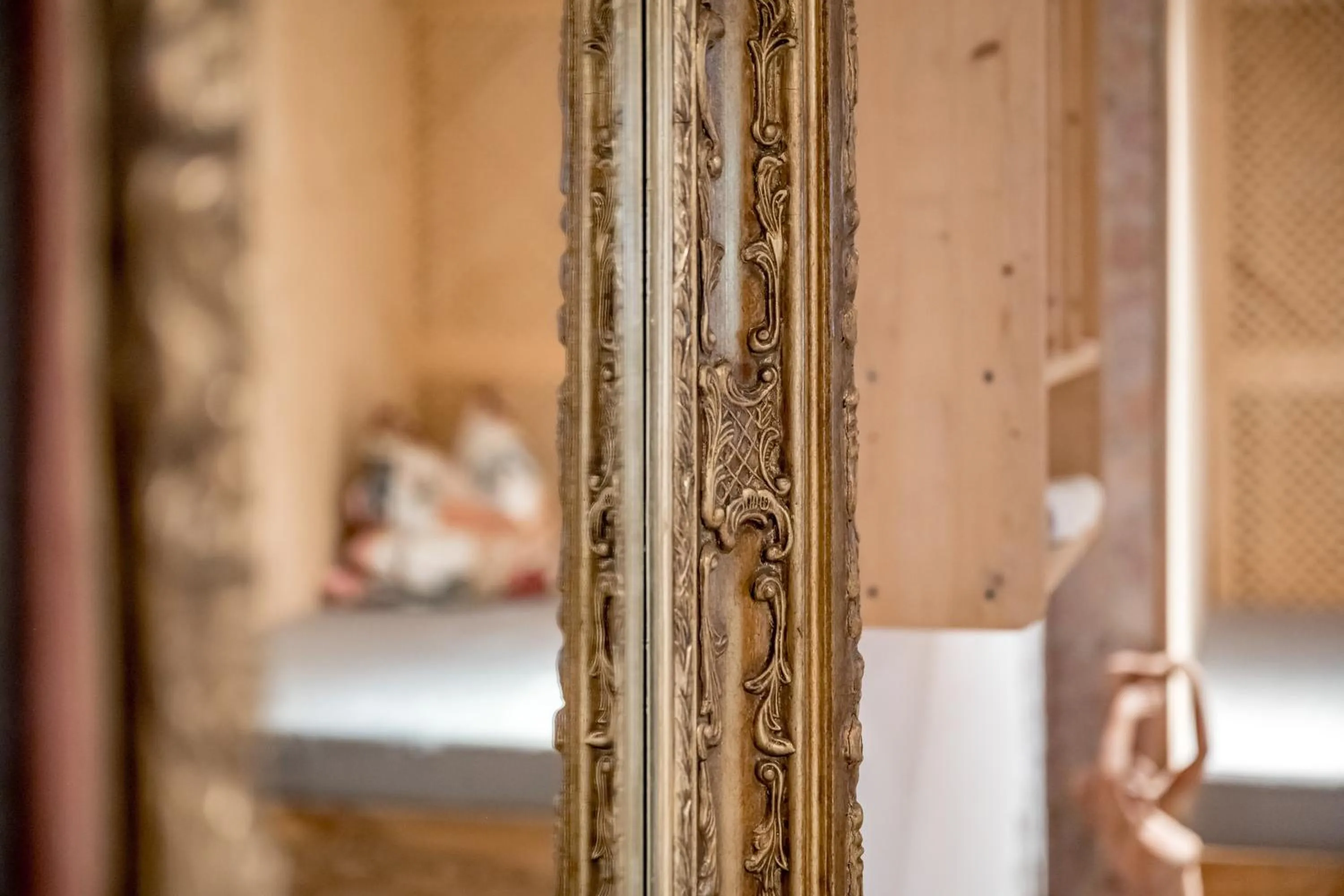 Decorative detail, Bed in Der Grubacher