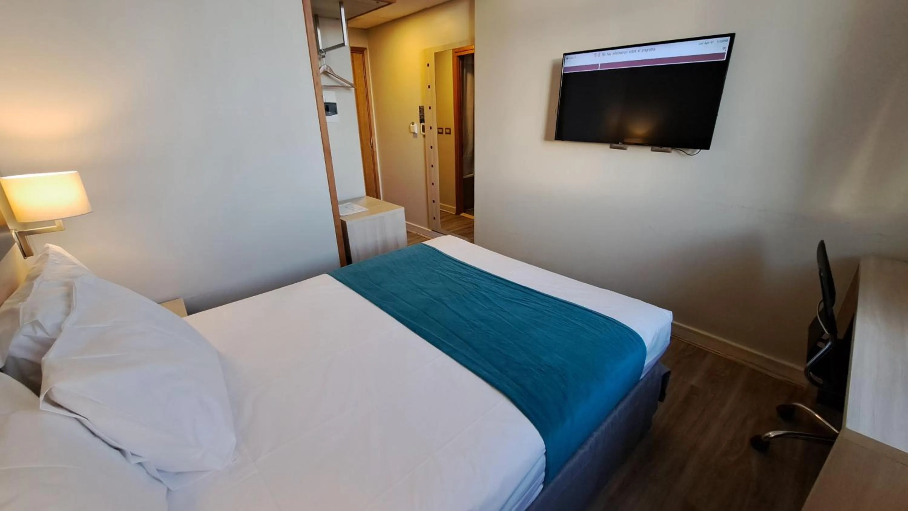 Bedroom, Bed in Hotel Diego de Almagro Calama Express