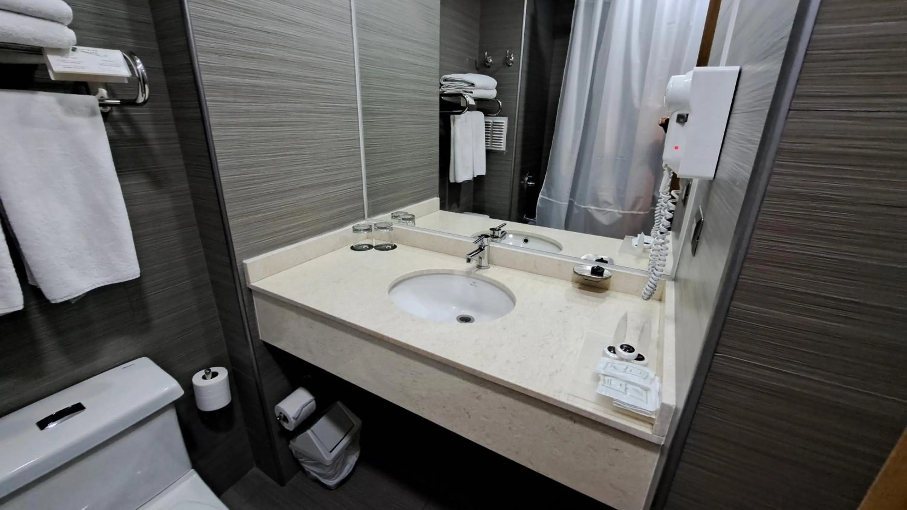 Bathroom in Hotel Diego de Almagro Calama Express