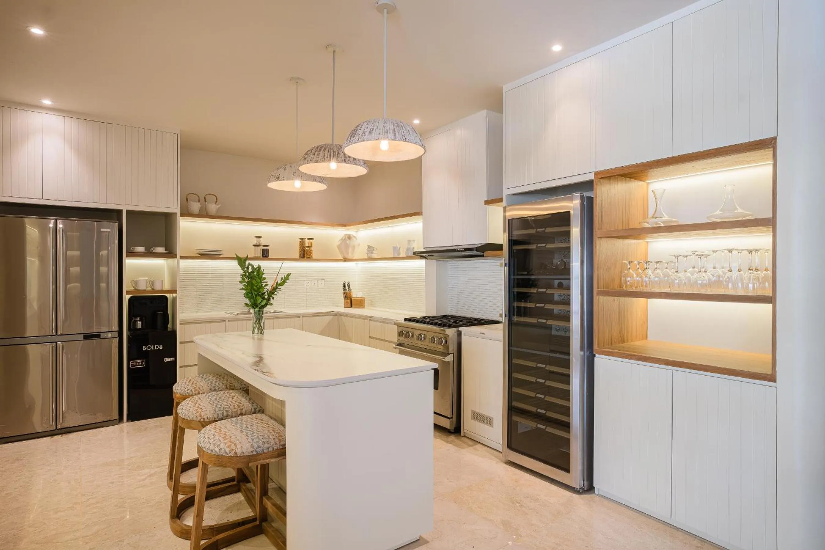 Kitchen or kitchenette in Akara Villa