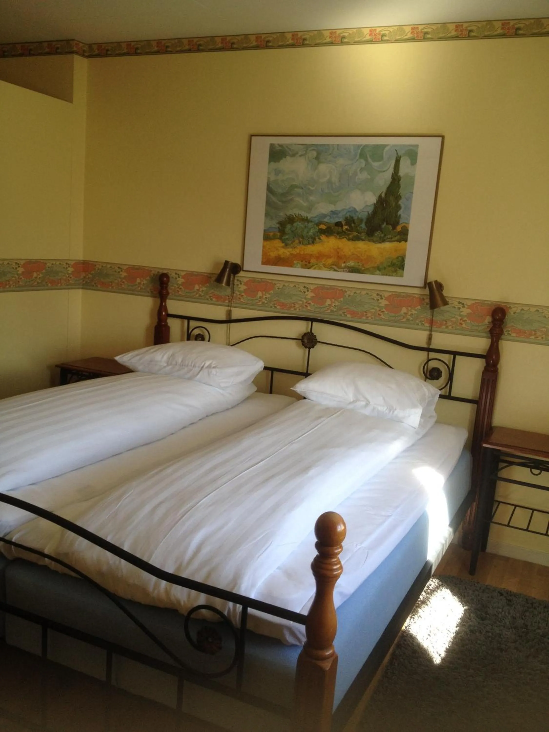 Bed in Hotel Arkaden