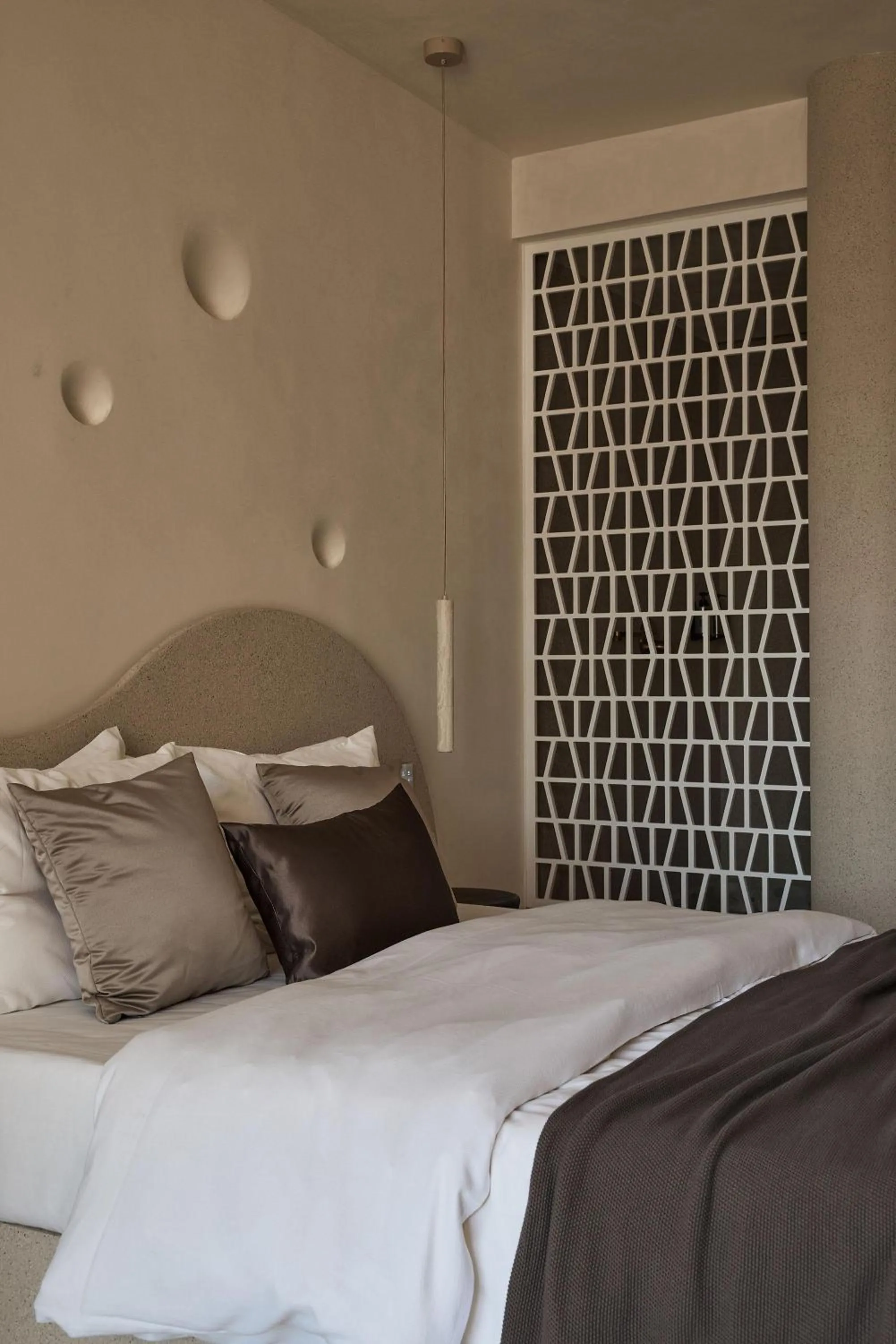 Photo of the whole room, Bed in Uzenie All Suites Boutique Resort