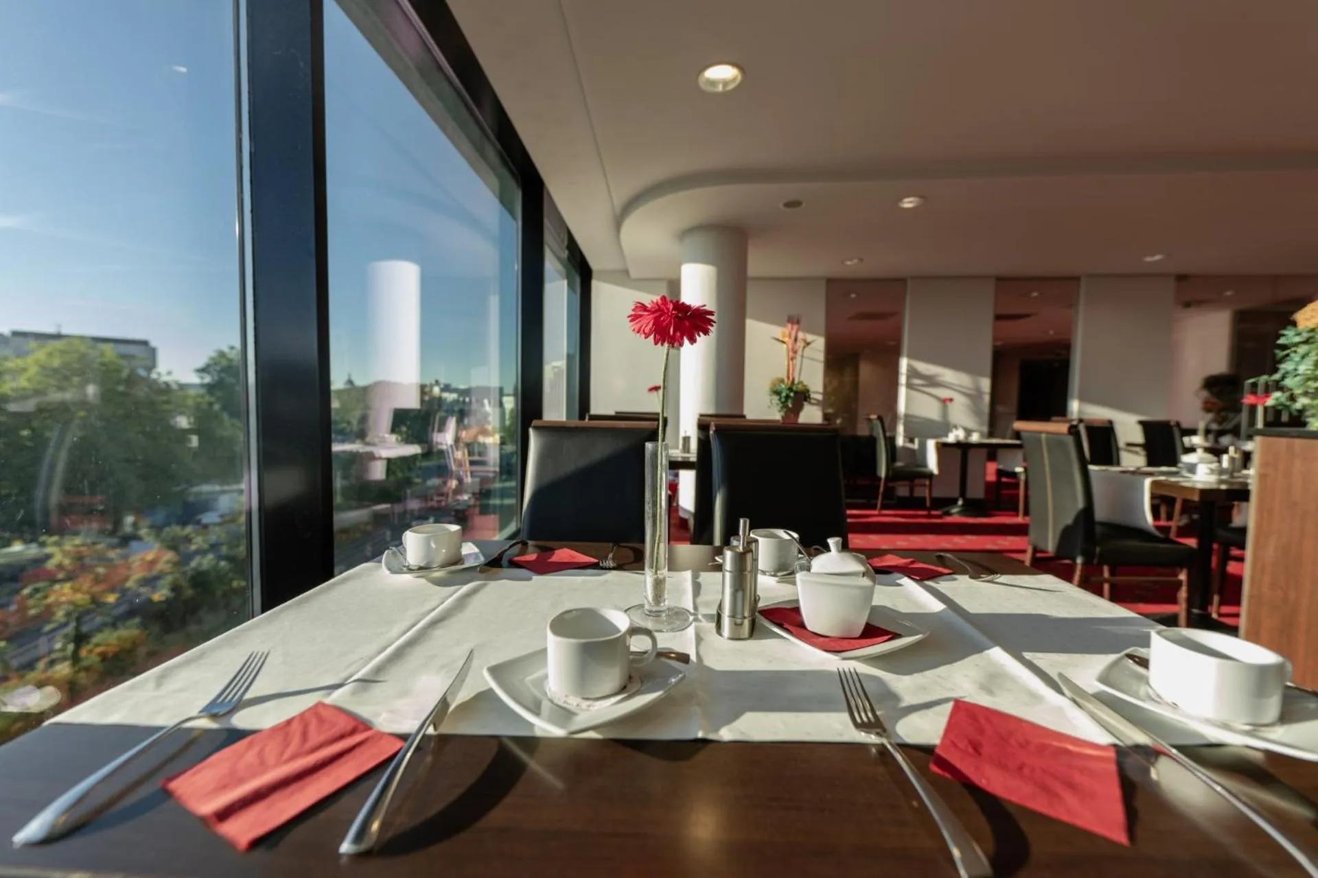 Restaurant/places to eat in Aspire AcarA Oldenburg, Trademark Collection by Wyndham