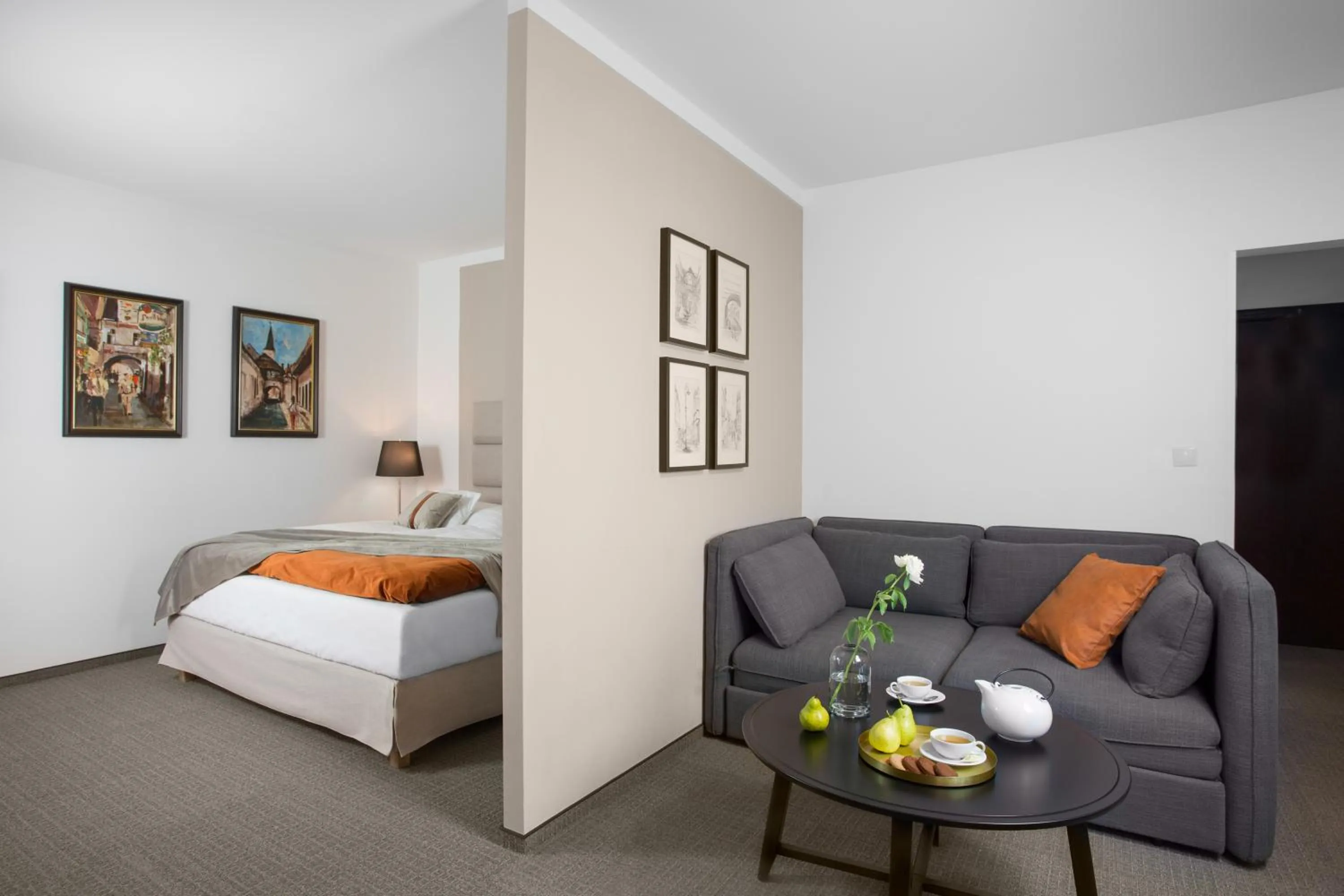 Living room, Bed in Boutique Hotel Bristol