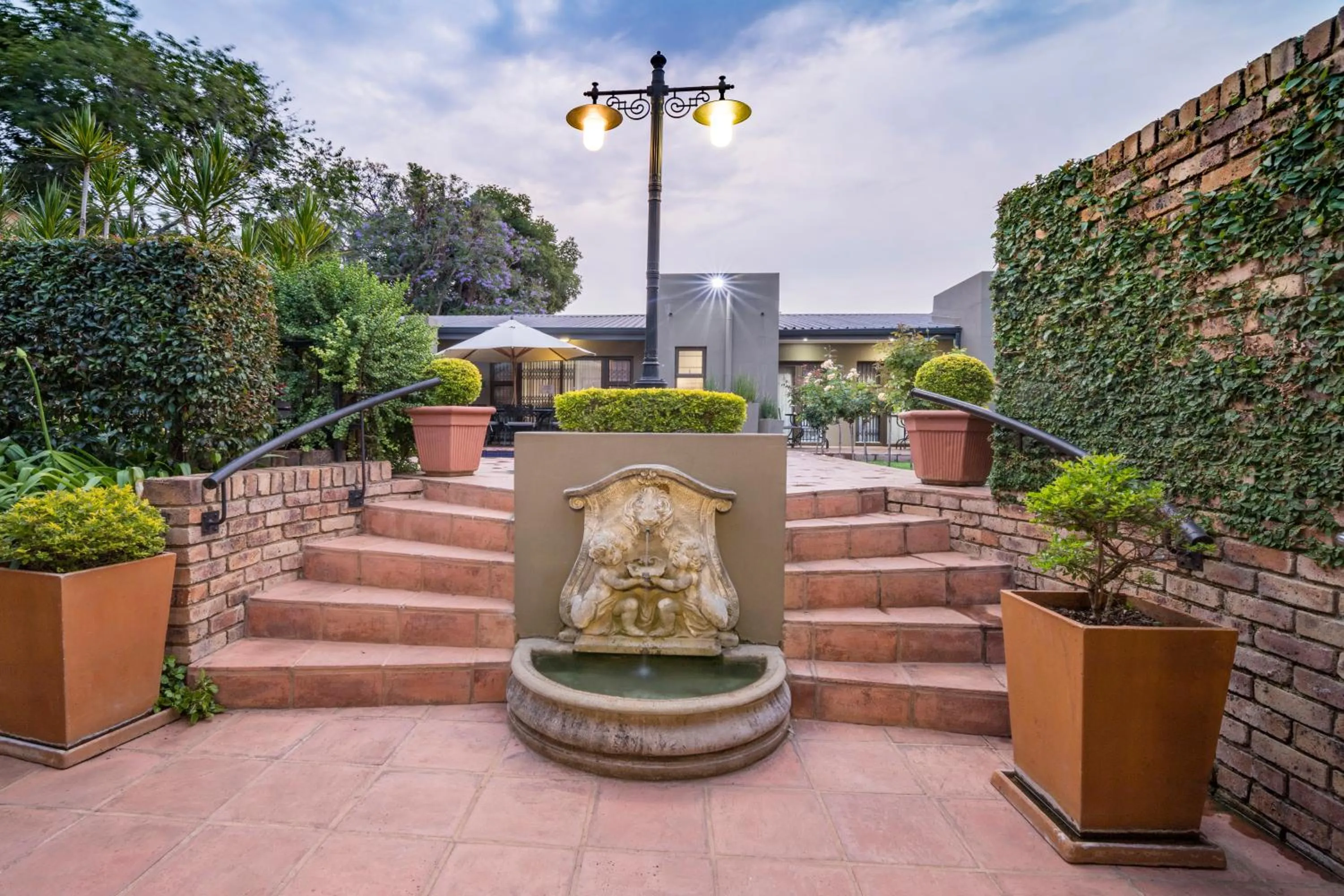 Property building in Murray Street 137 Guesthouse