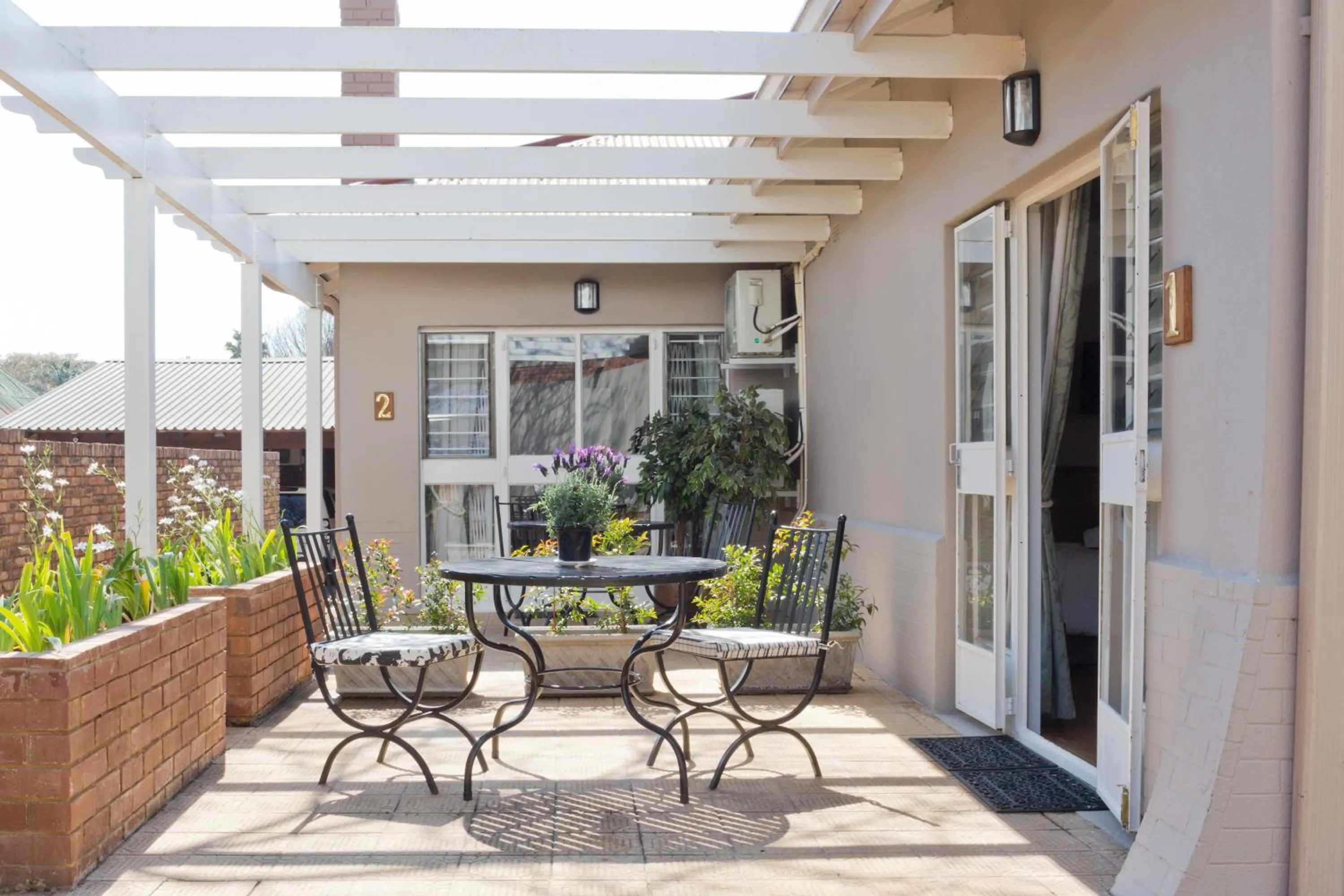 Garden in Murray Street 137 Guesthouse