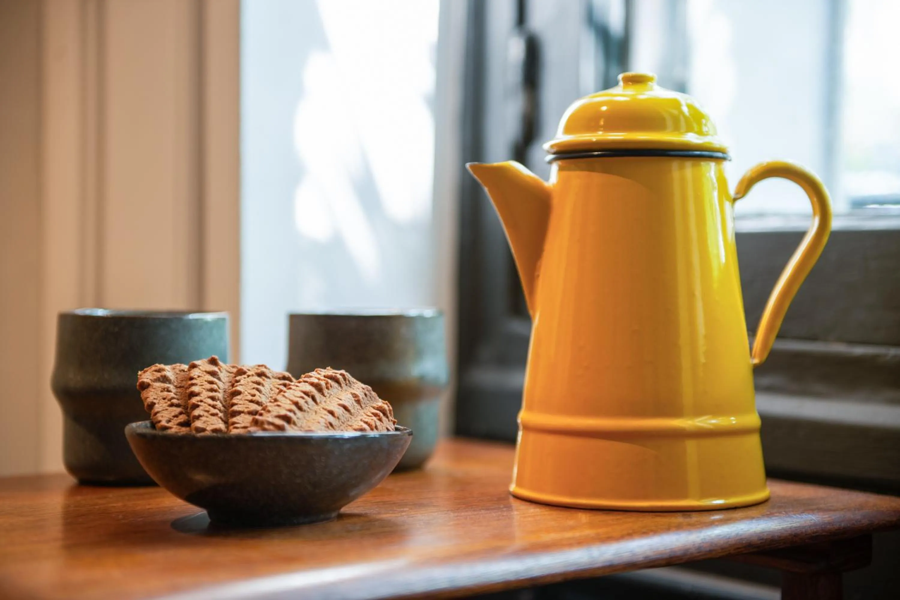 Coffee/tea facilities in Hôtel De La Porte Dorée