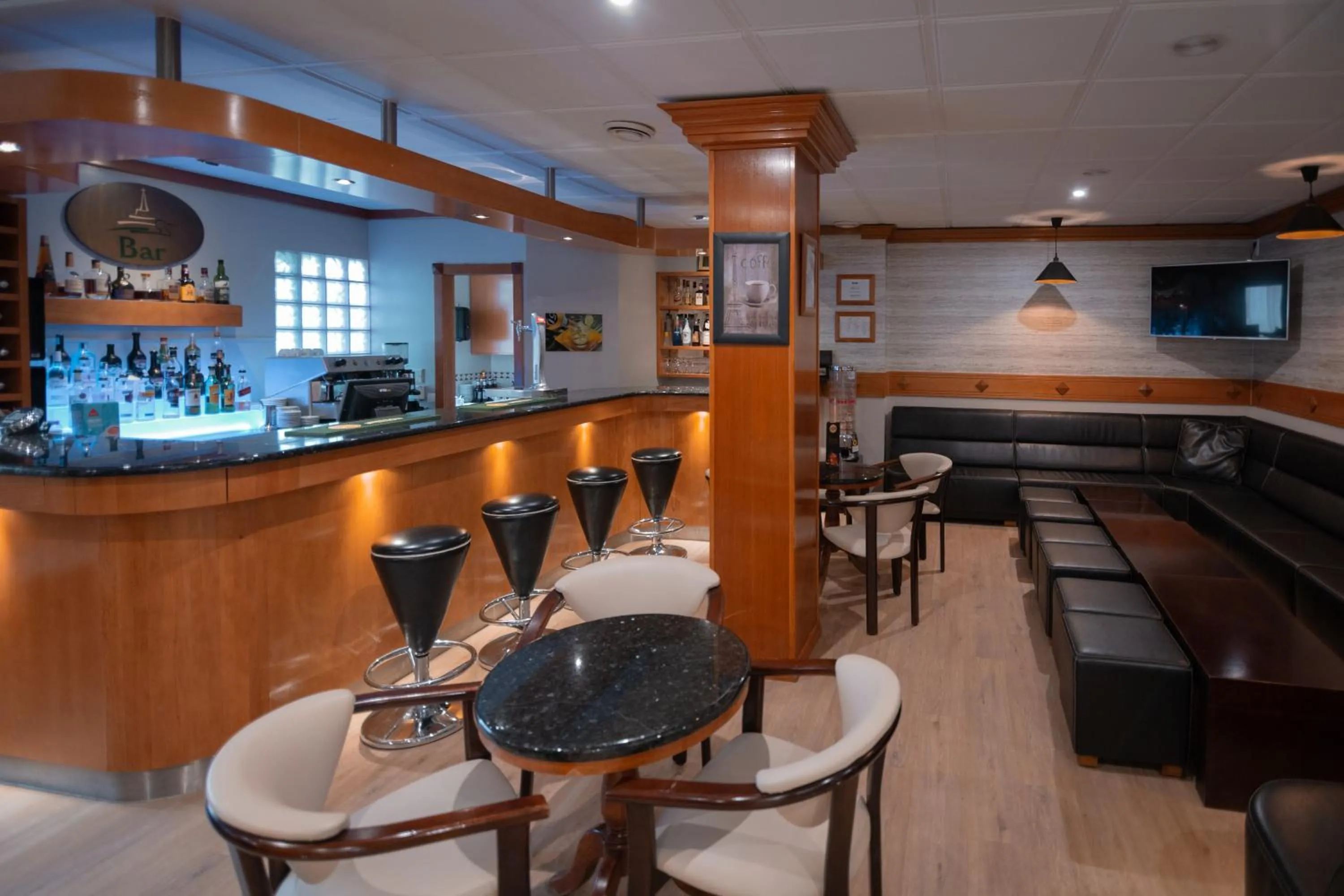 Lounge or bar in Avenida de Fatima