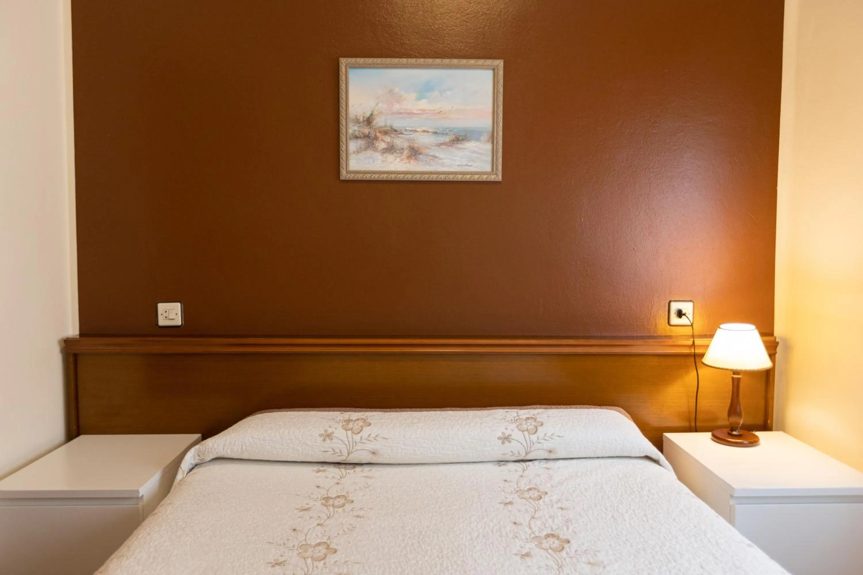 Photo of the whole room in Hotel Eladia