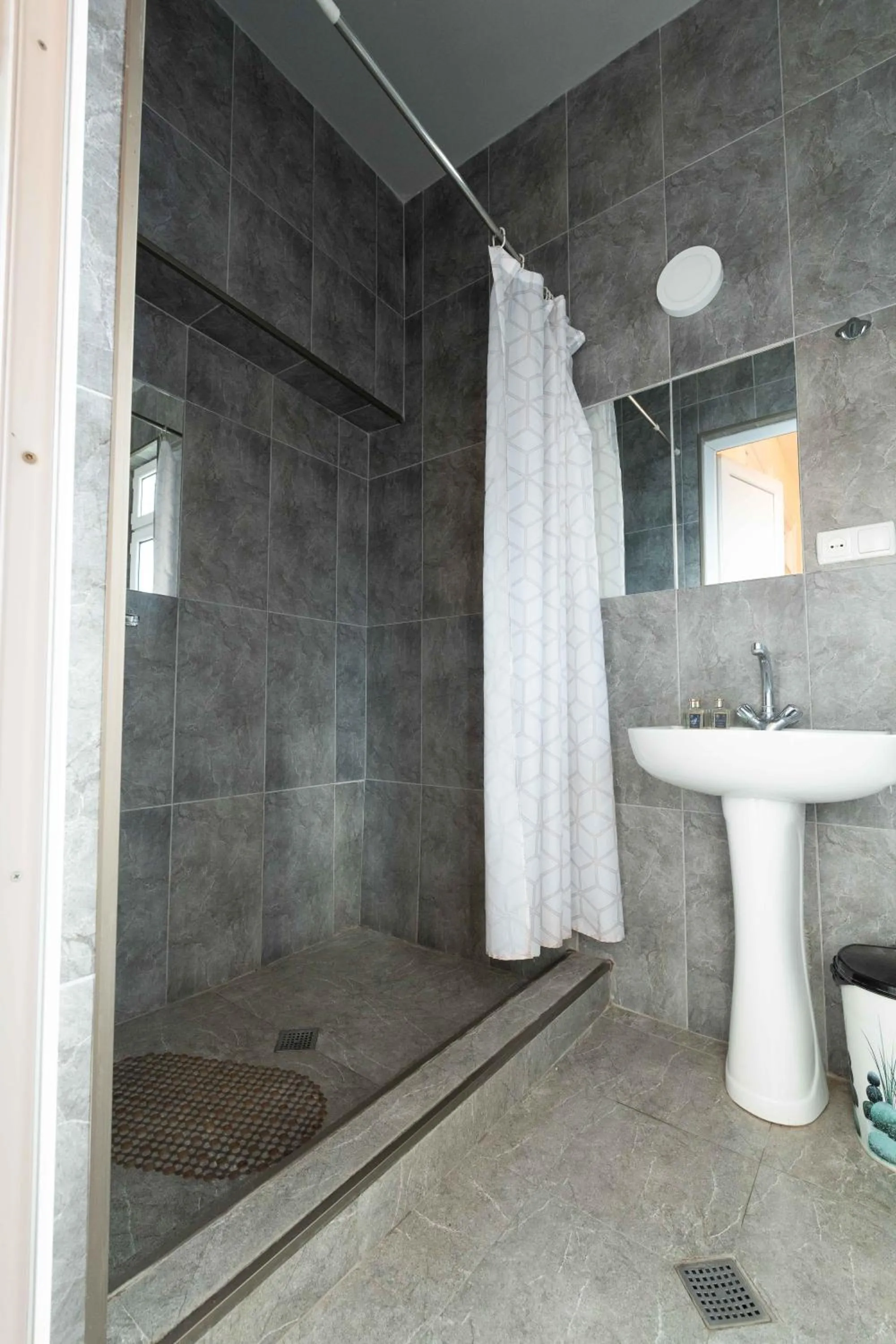 Shower in Anna's Guest House