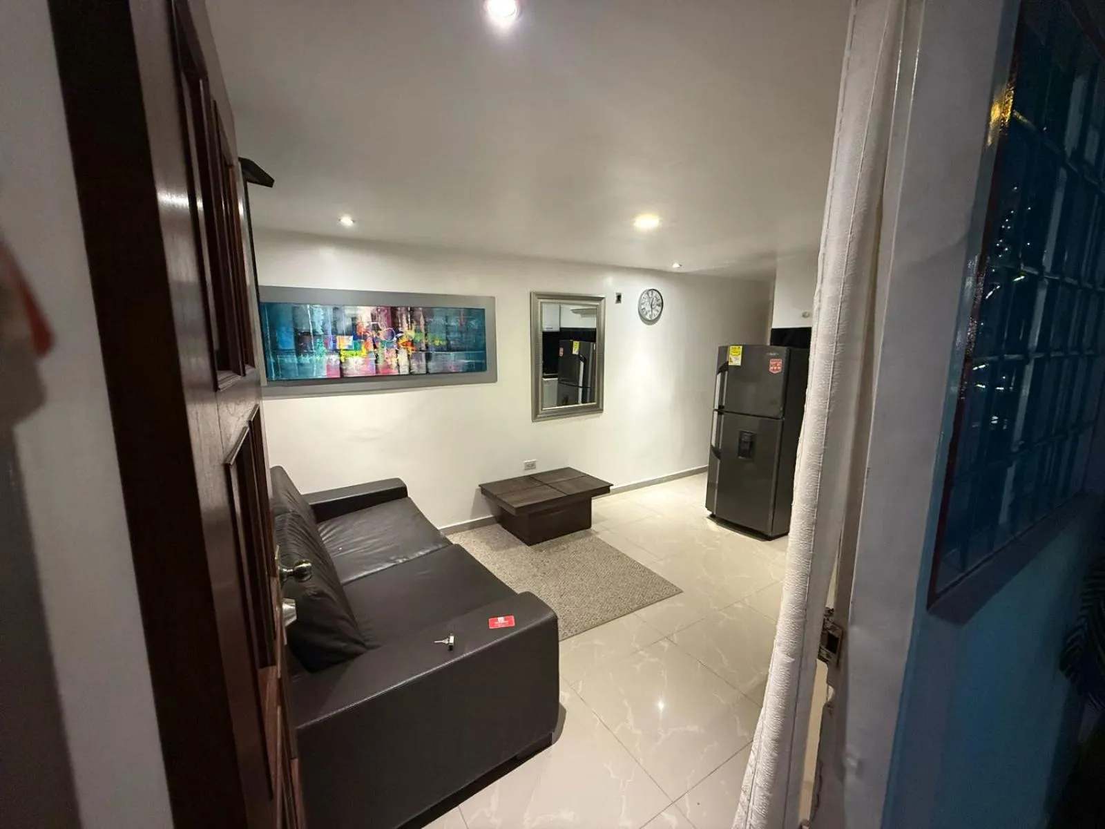 TV and multimedia in Hotel Ucla Center