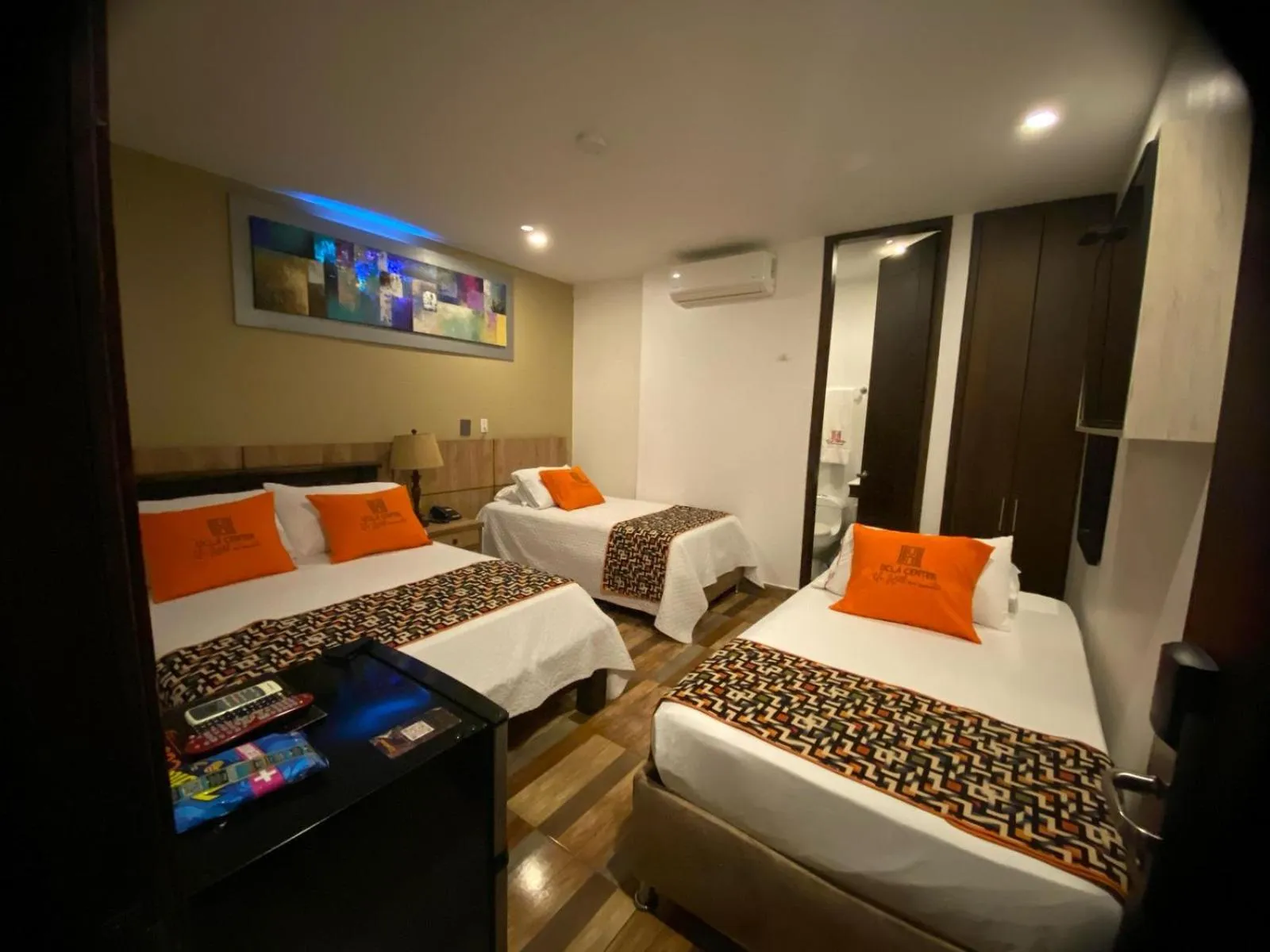 Bed in Hotel Ucla Center