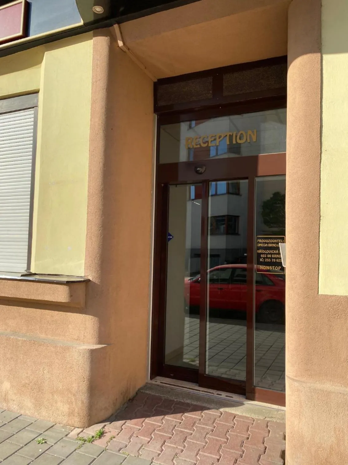 Facade/entrance in Hotel Omega Brno