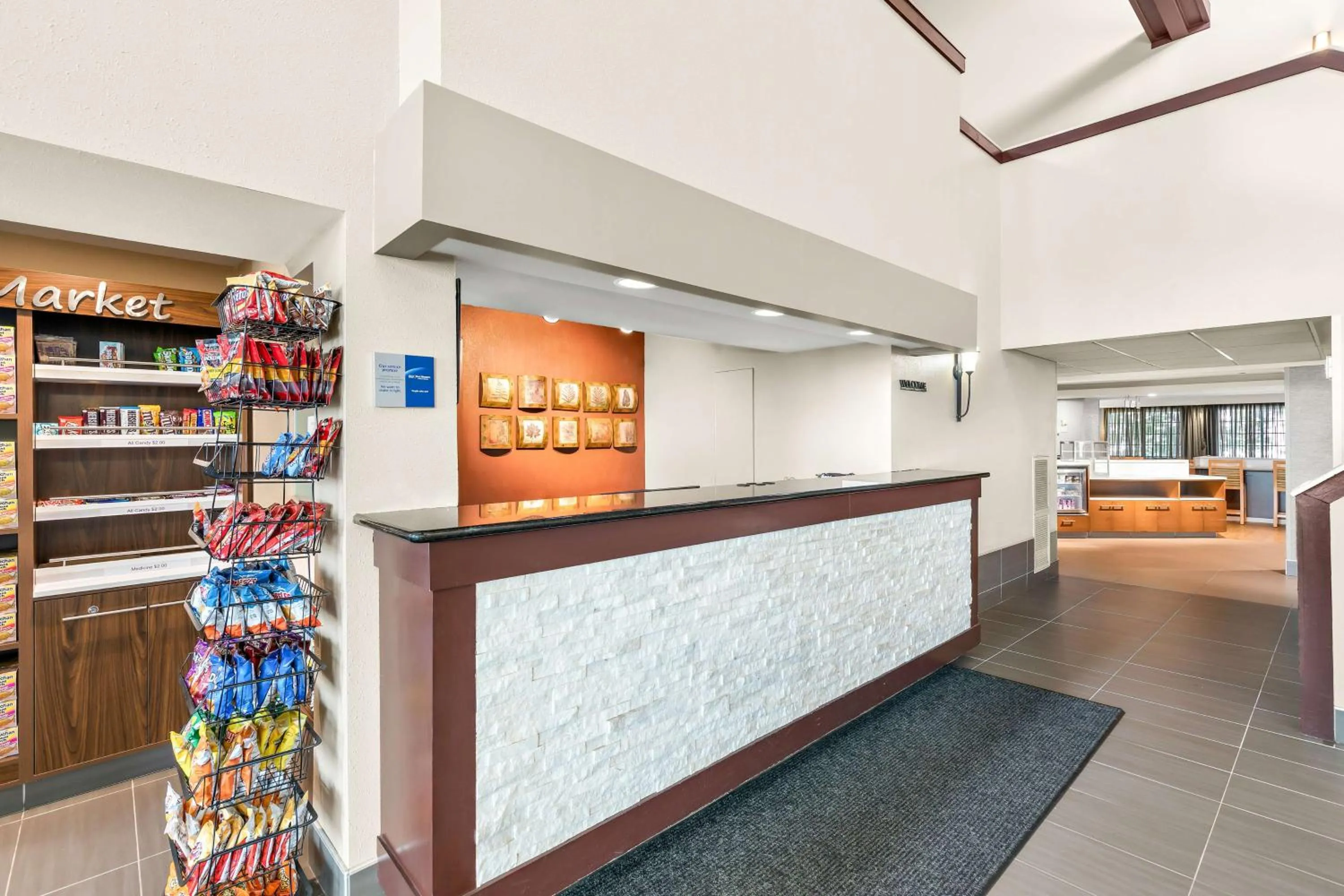 Lobby or reception in Best Western West Towne Suites