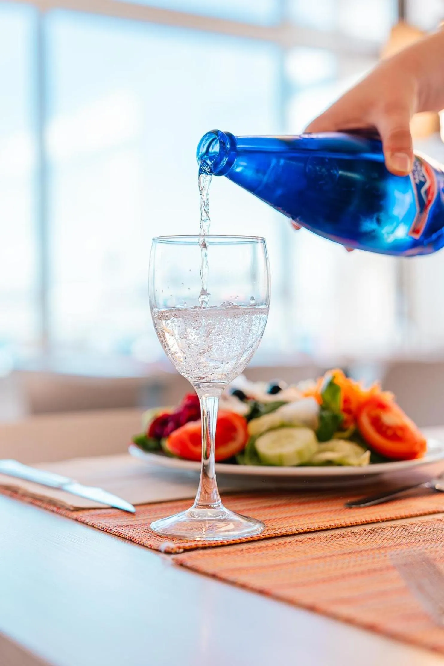 Restaurant/places to eat in Port Europa