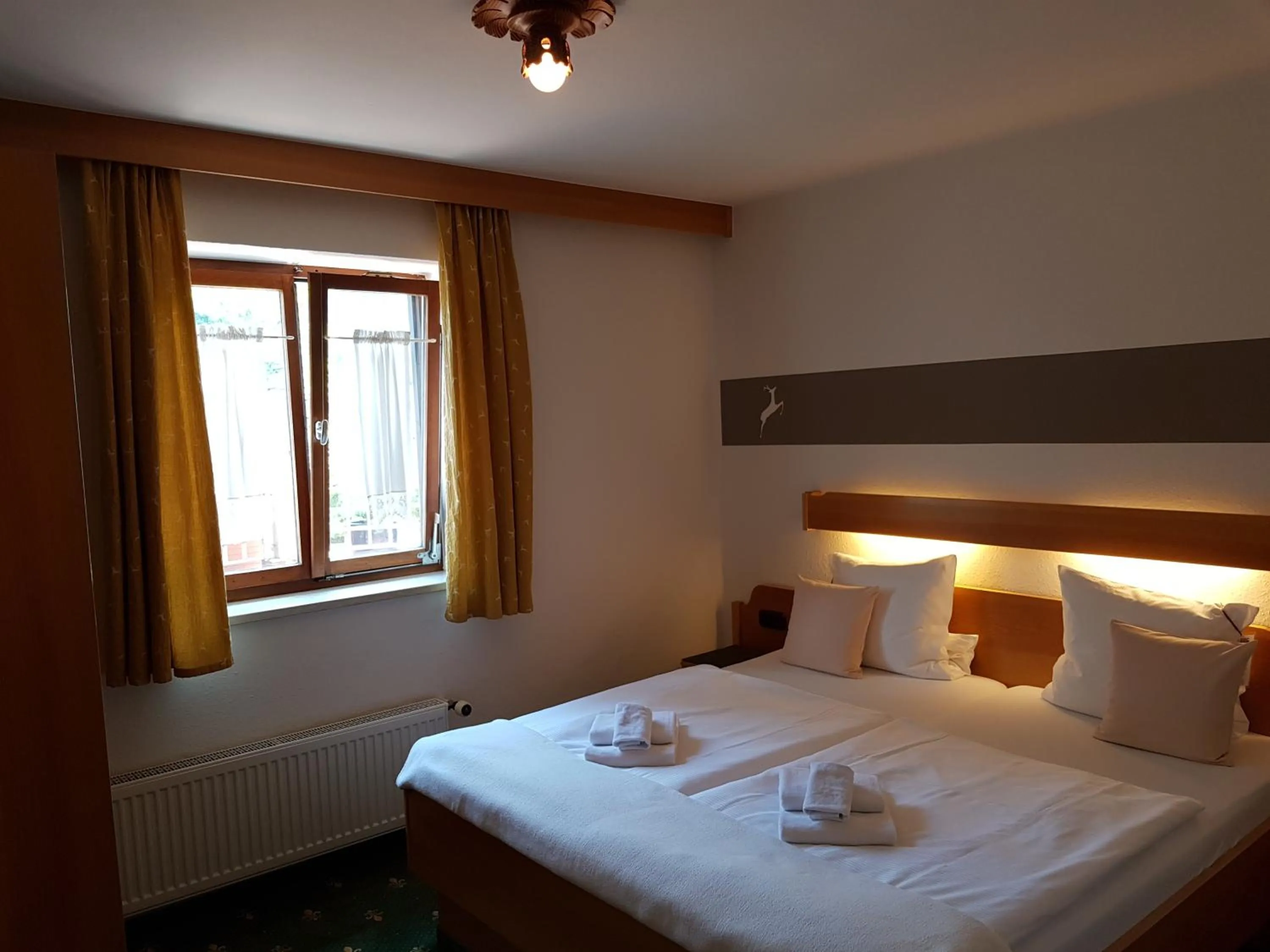 Bed in Hotel Jägerhof garni