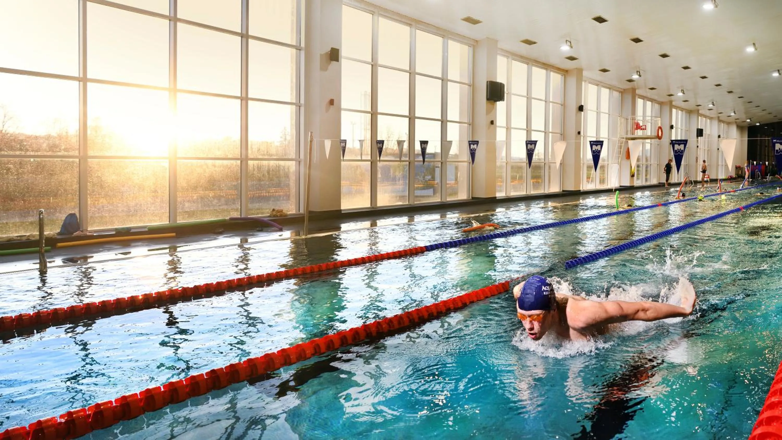 Swimming pool in Hotel AquaCity Seasons