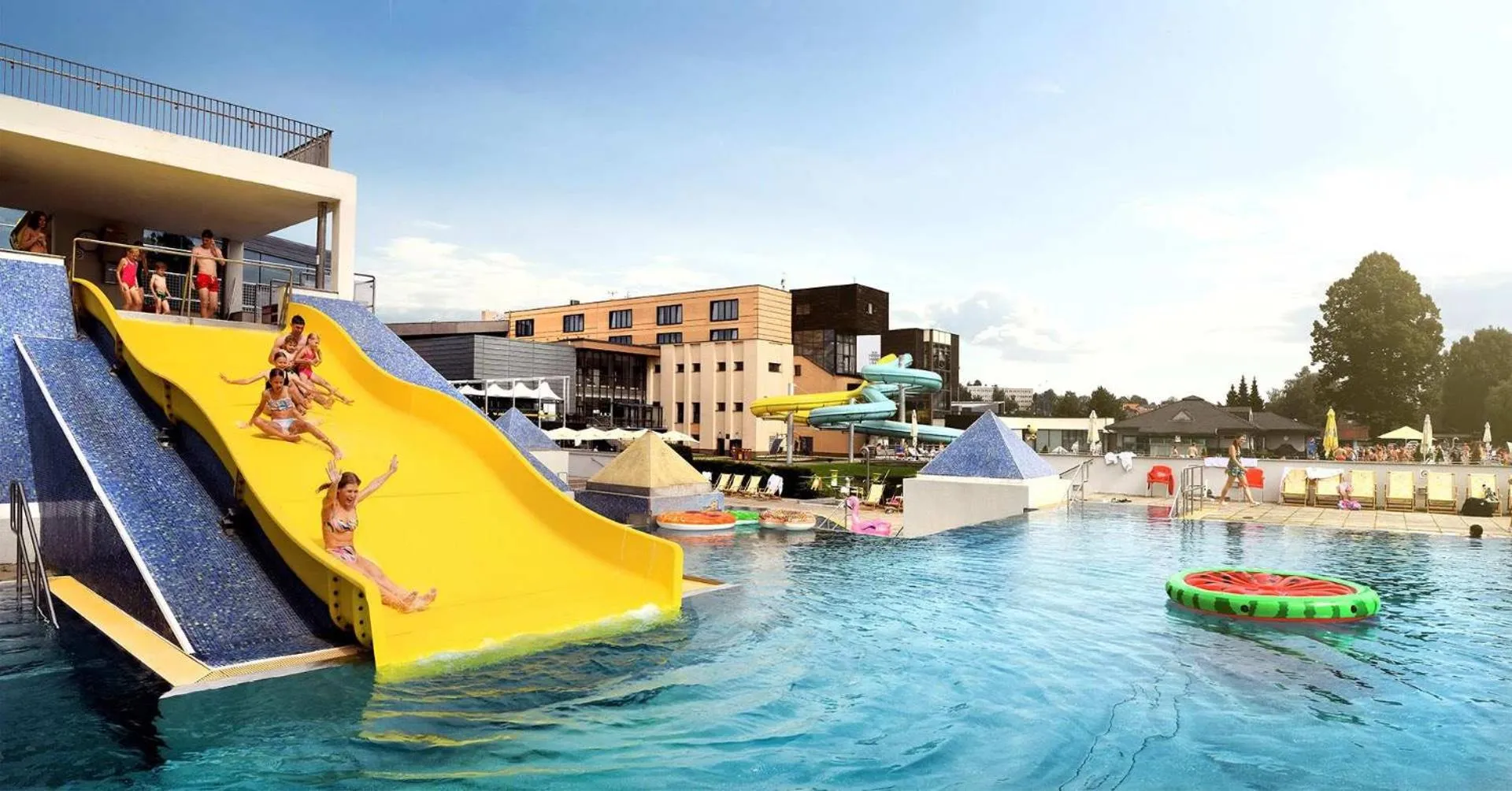 Aqua park in Hotel AquaCity Seasons
