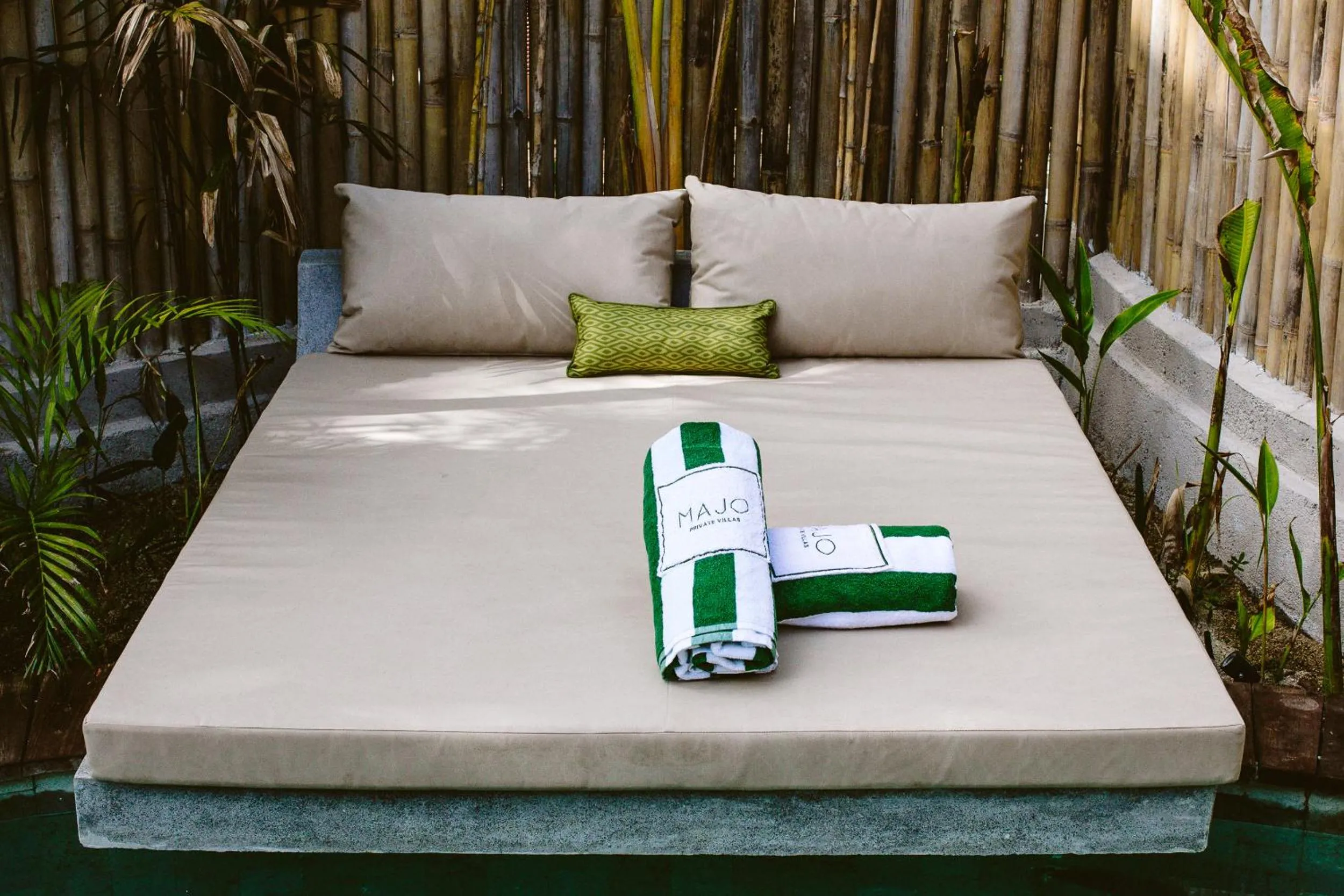 Patio, Bed in Majo Private Villas