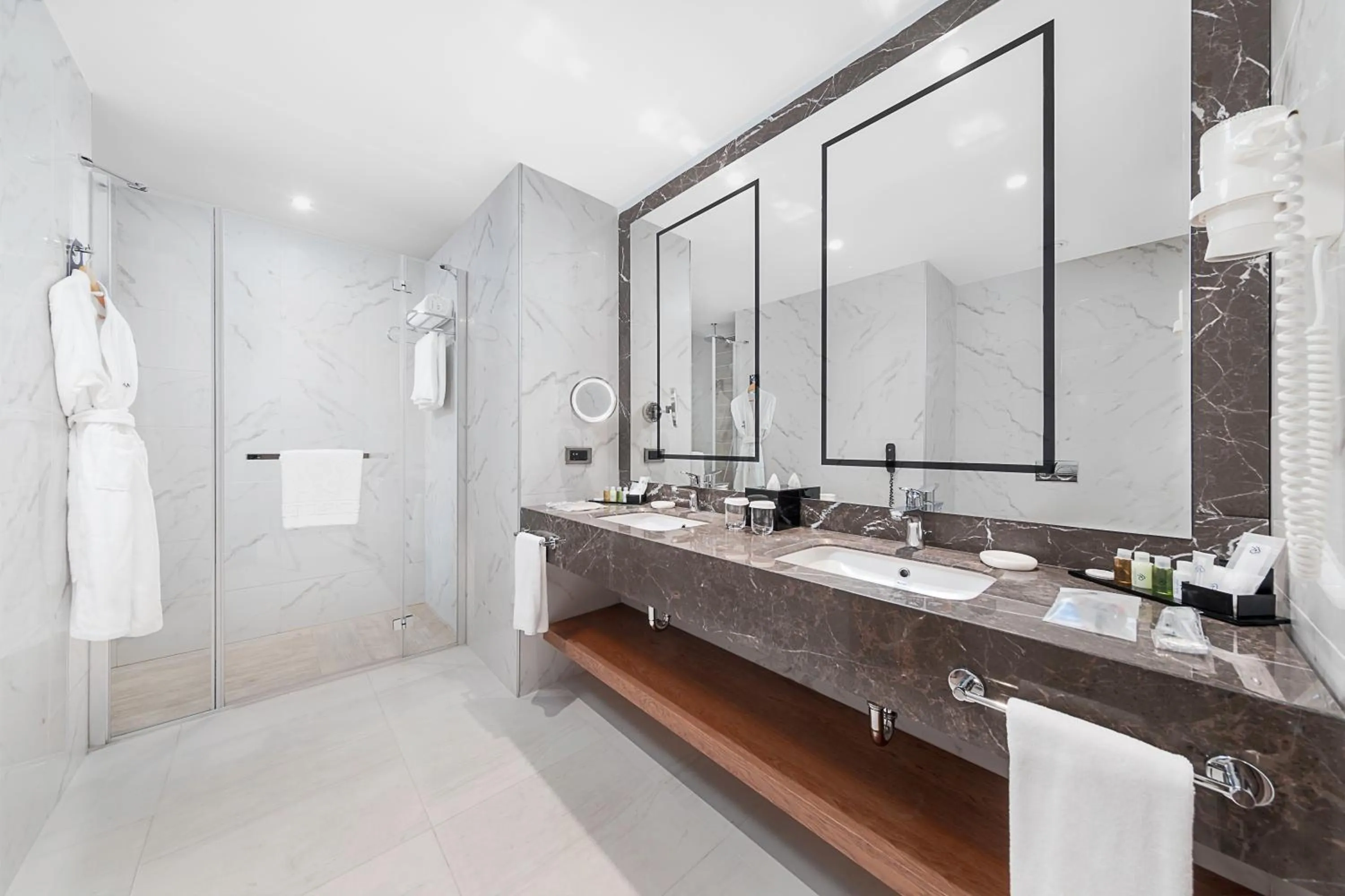 Shower in Dedeman Tokat