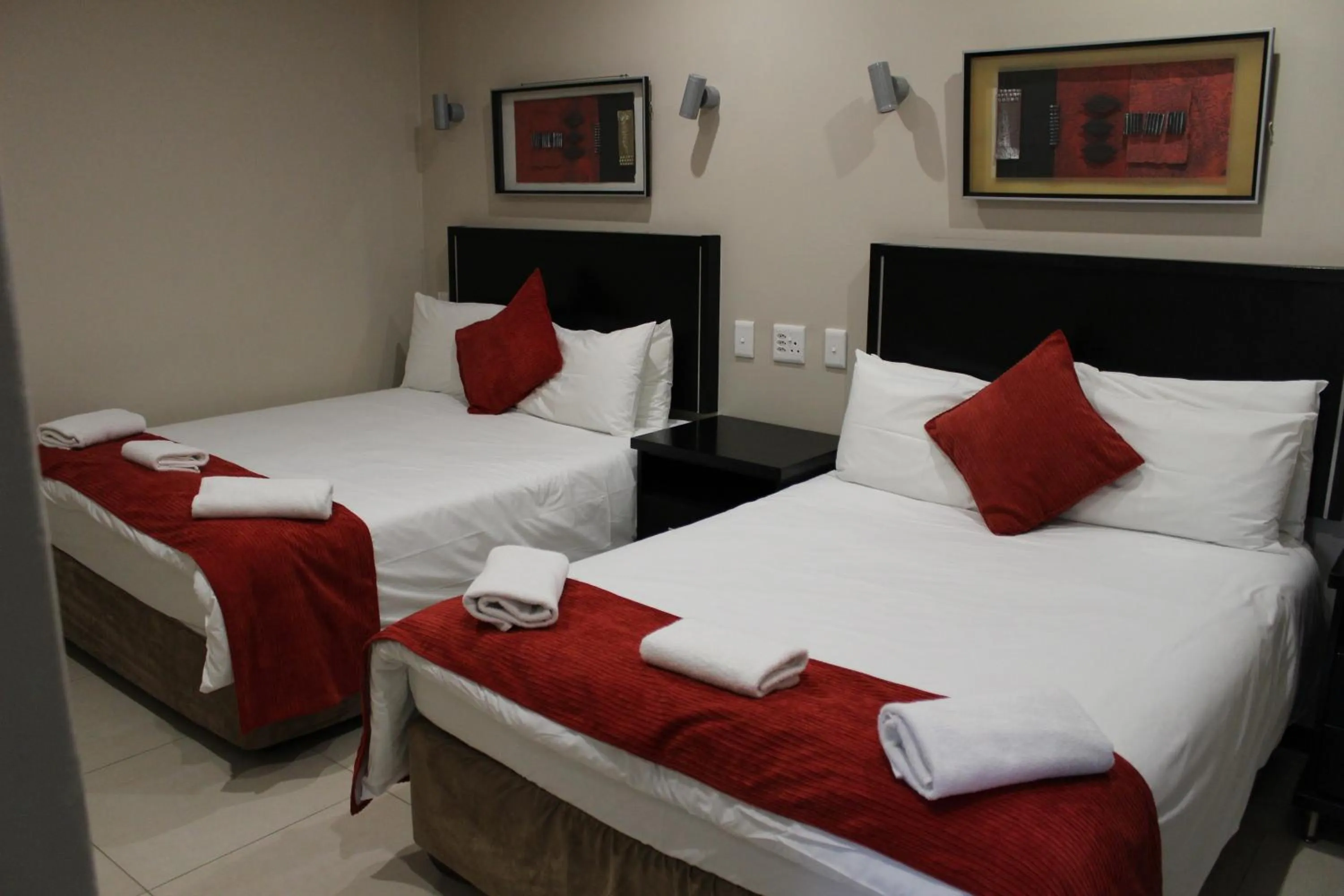 Bed in Alcazaba Hotel