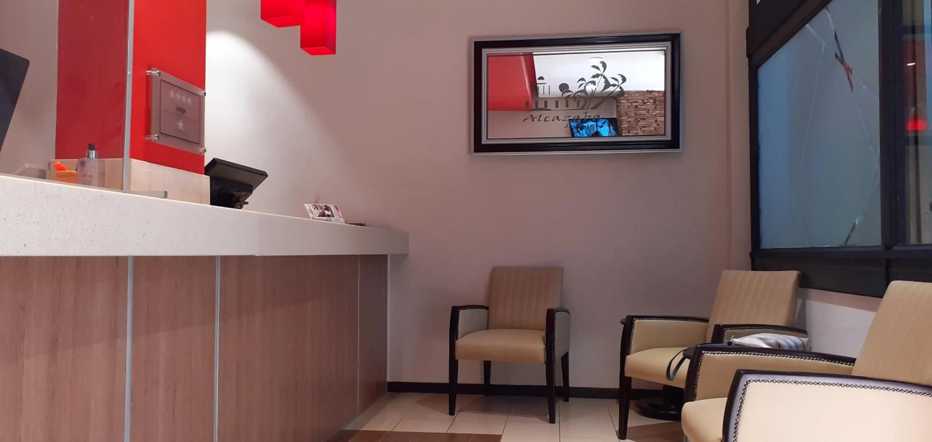 Property building in Alcazaba Hotel