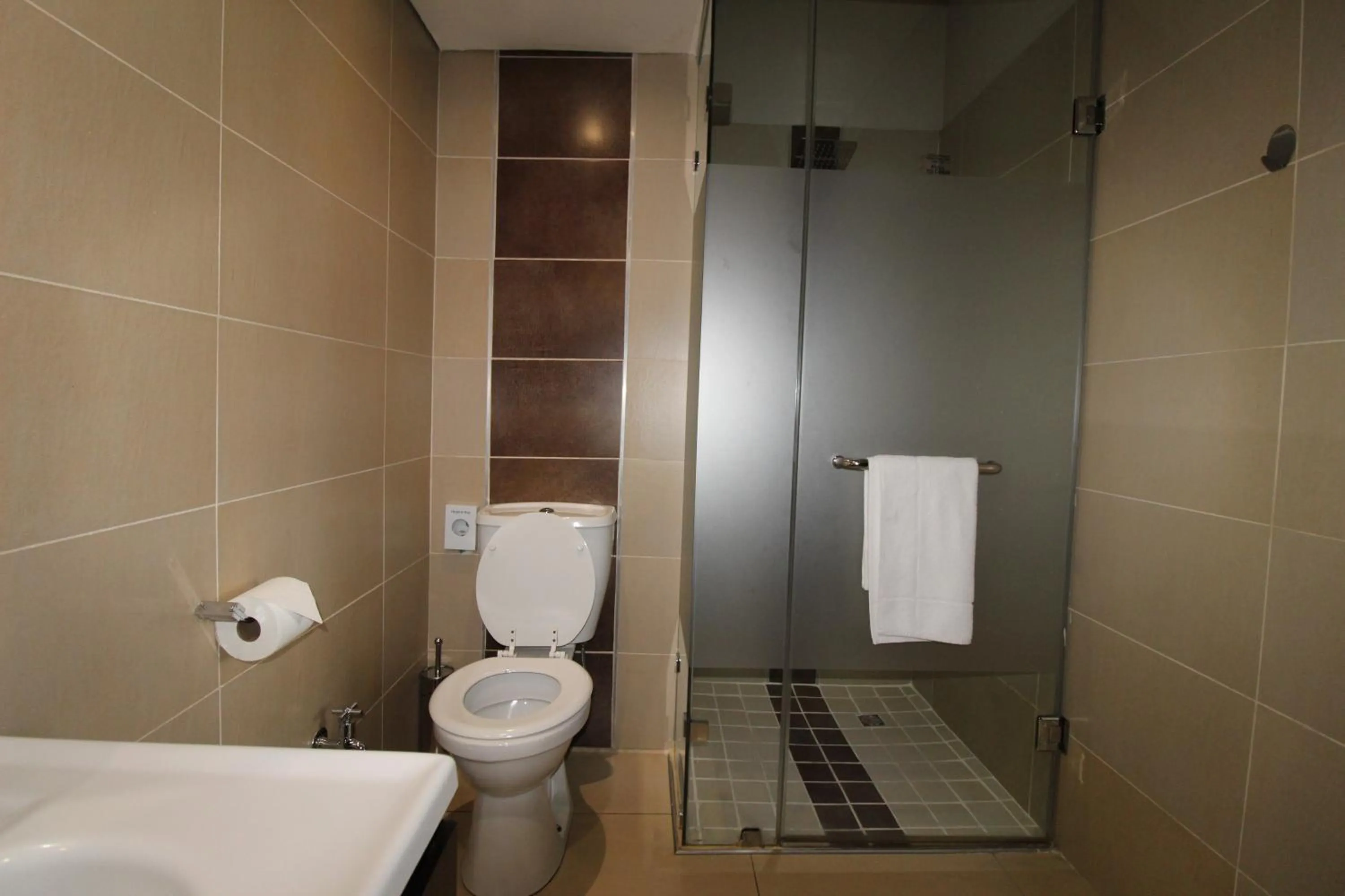 Shower in Alcazaba Hotel