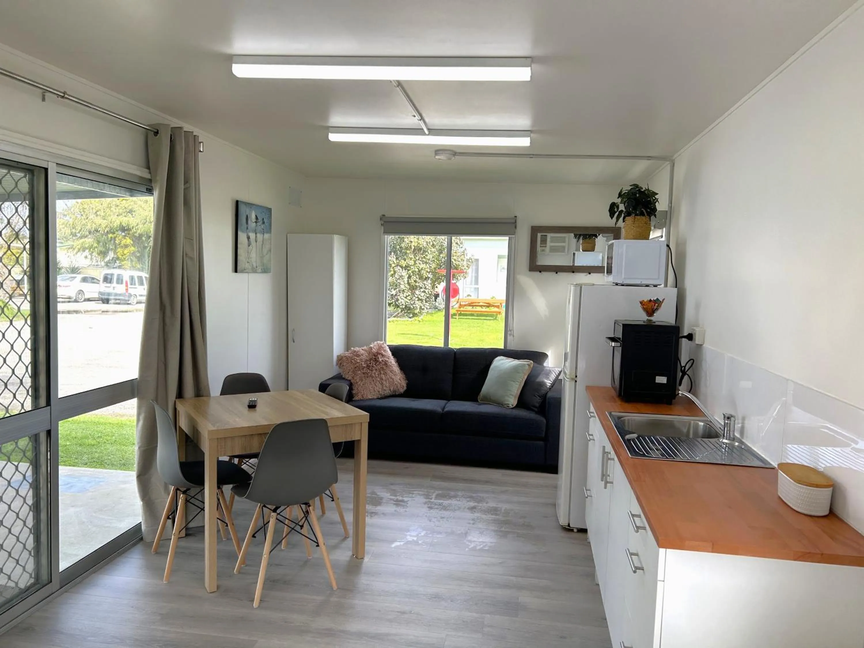 Seating area in Mandurah Coastal Holiday Park