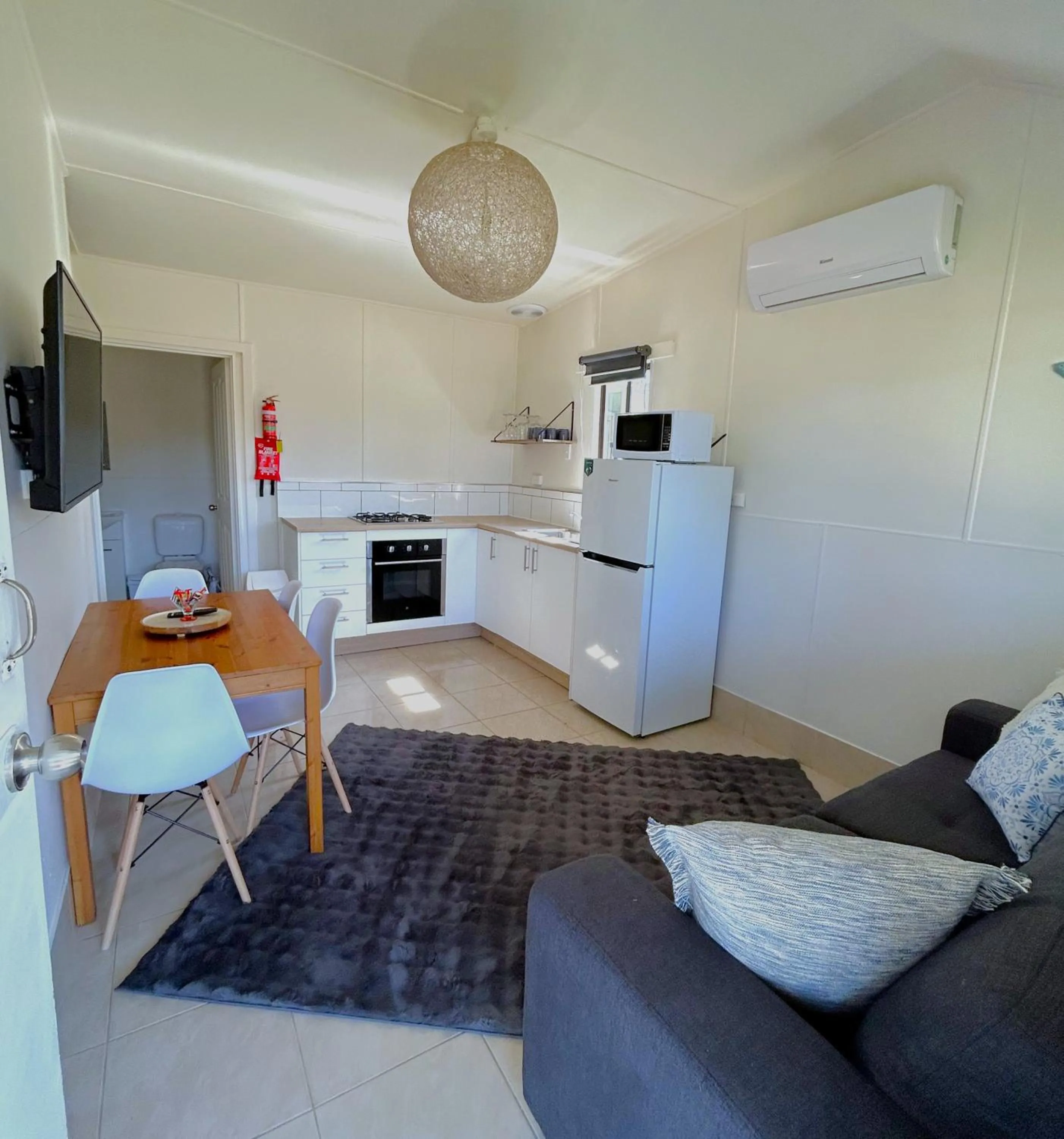 Kitchen or kitchenette in Mandurah Coastal Holiday Park