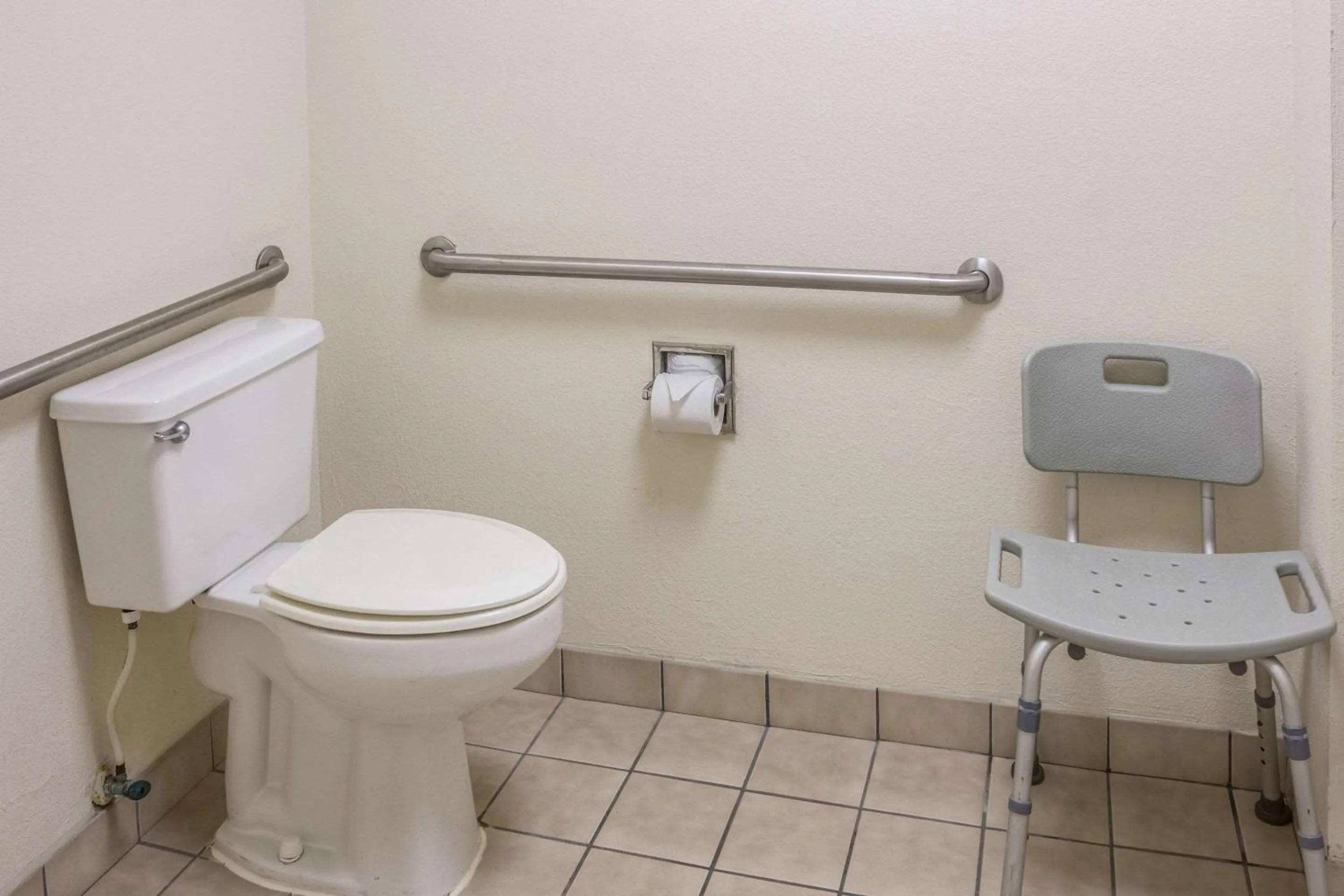 Photo of the whole room in Econo Lodge Palm Coast Central