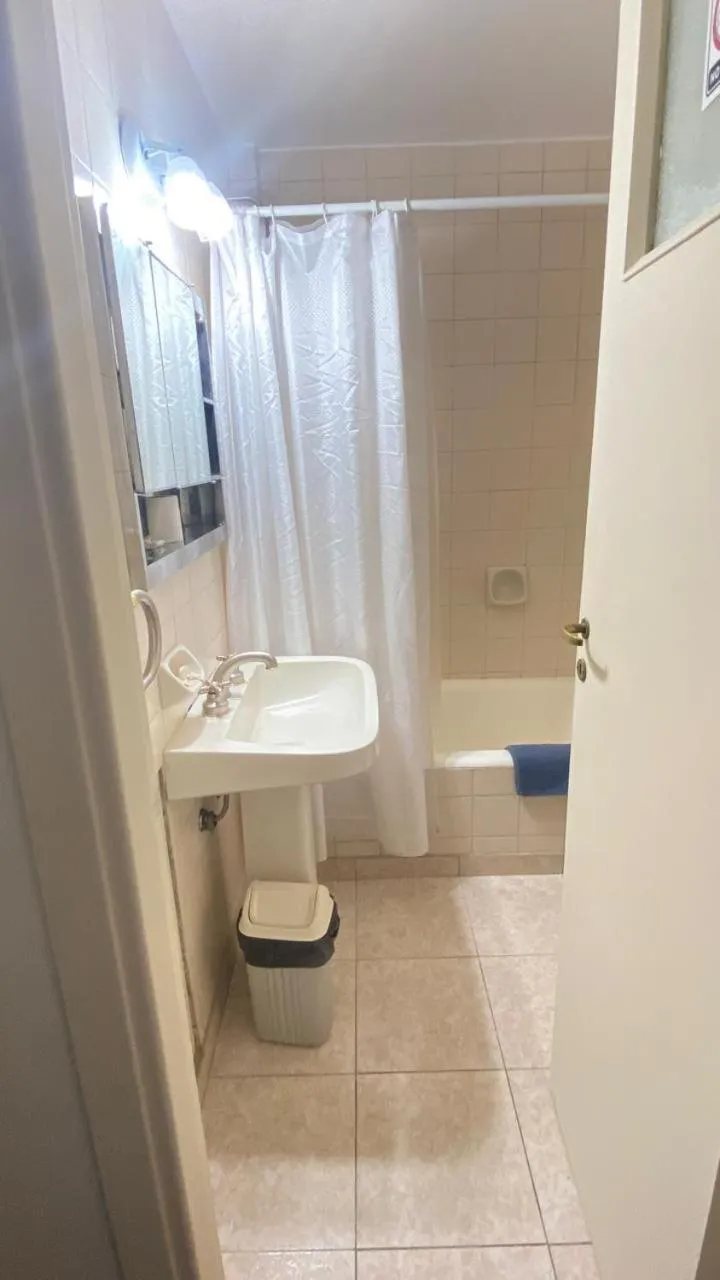 Leonardo Da Vinci Residence