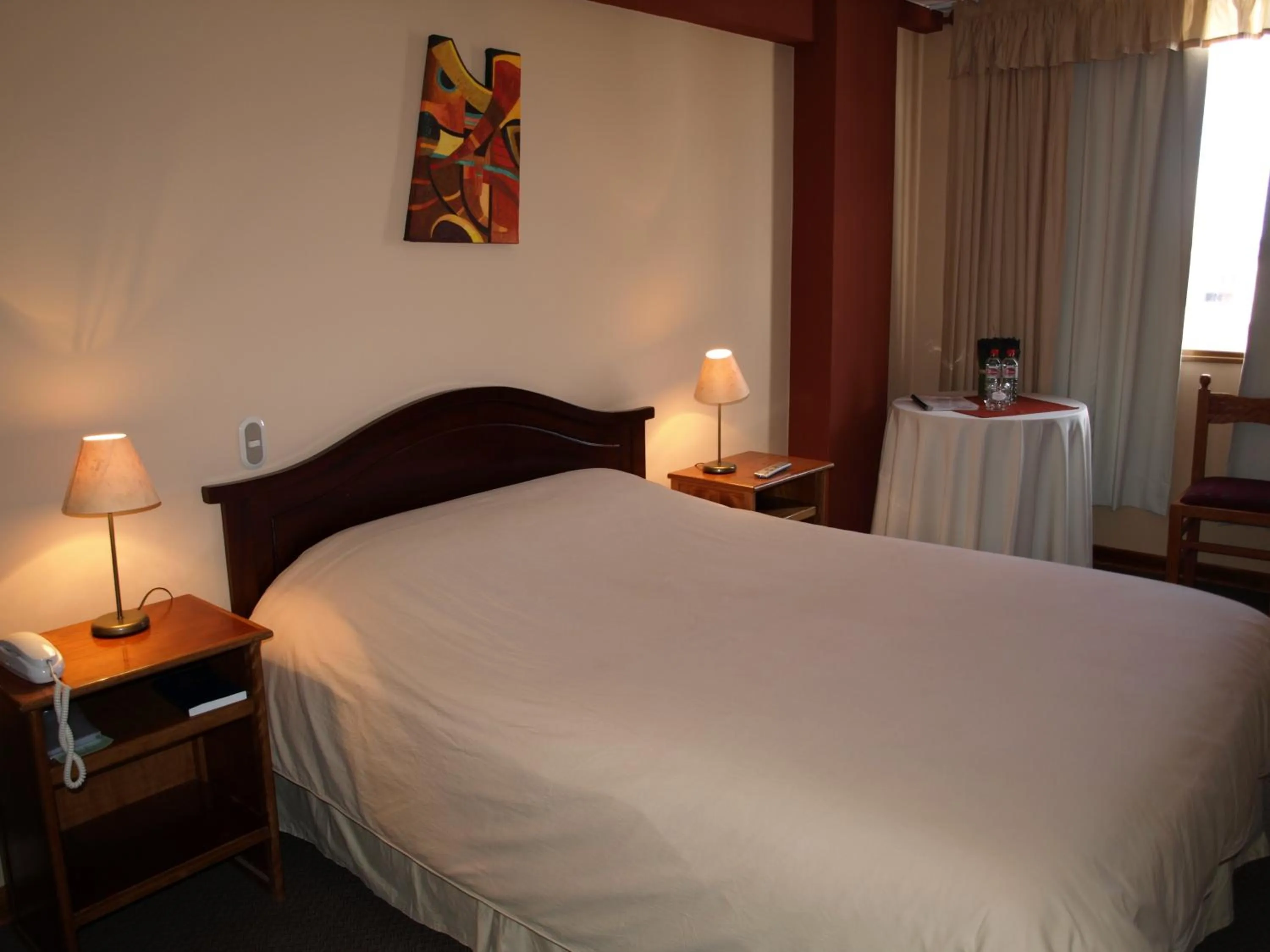 Bed in Qelqatani Hotel