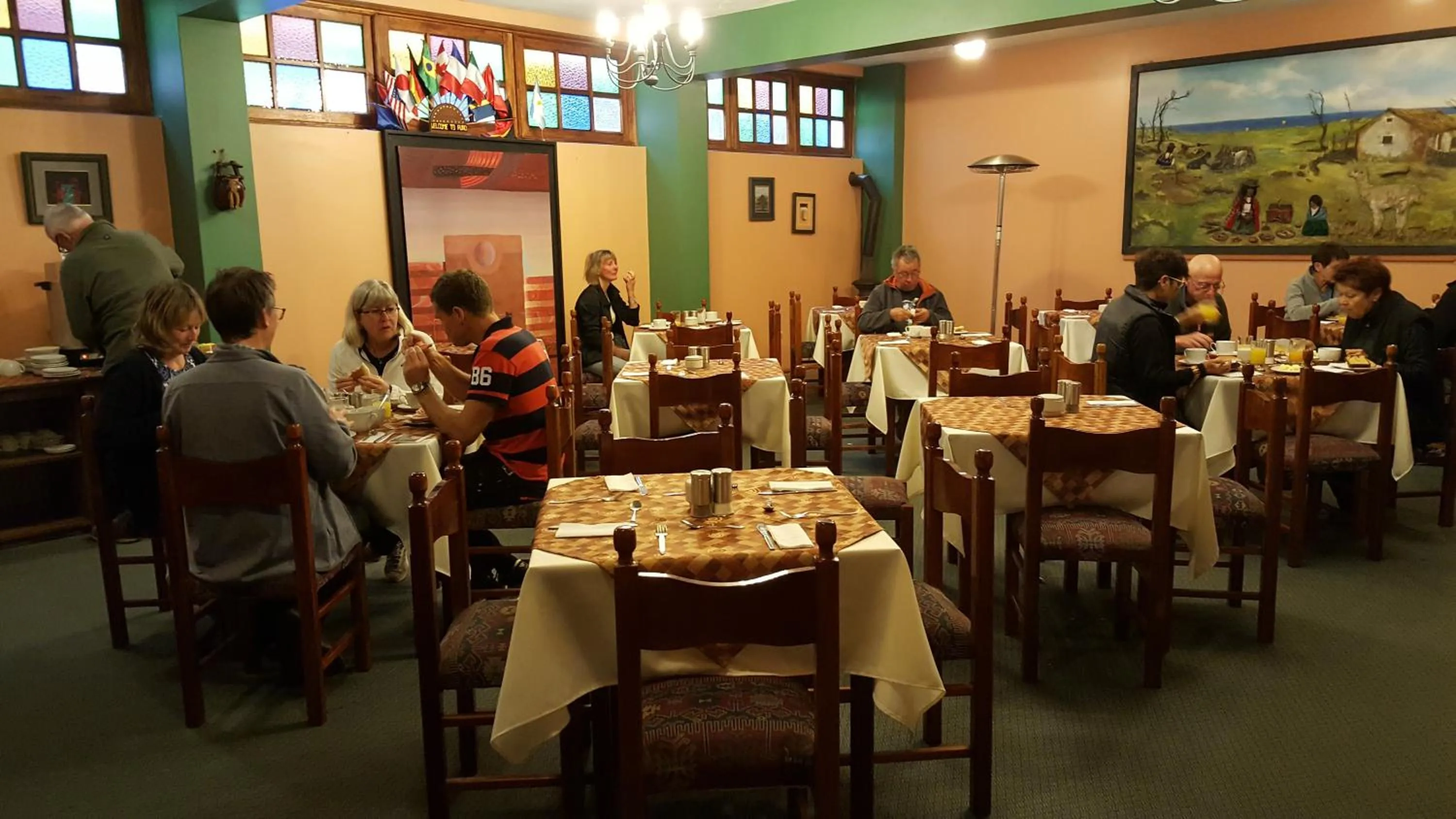 Food and drinks in Qelqatani Hotel