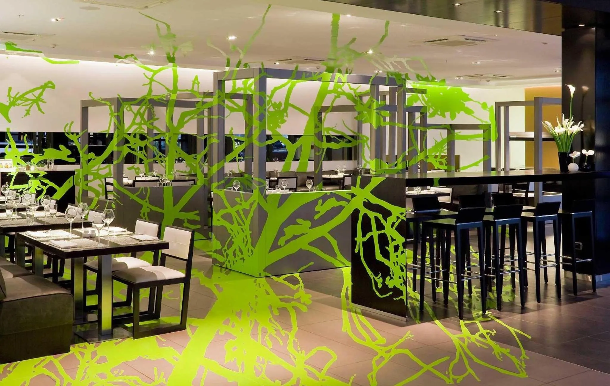 Restaurant/places to eat in Novotel Buenos Aires