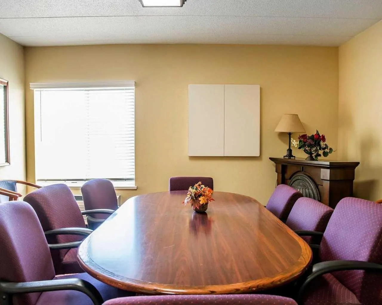 Meeting/conference room in Quality Inn & Suites CVG Airport