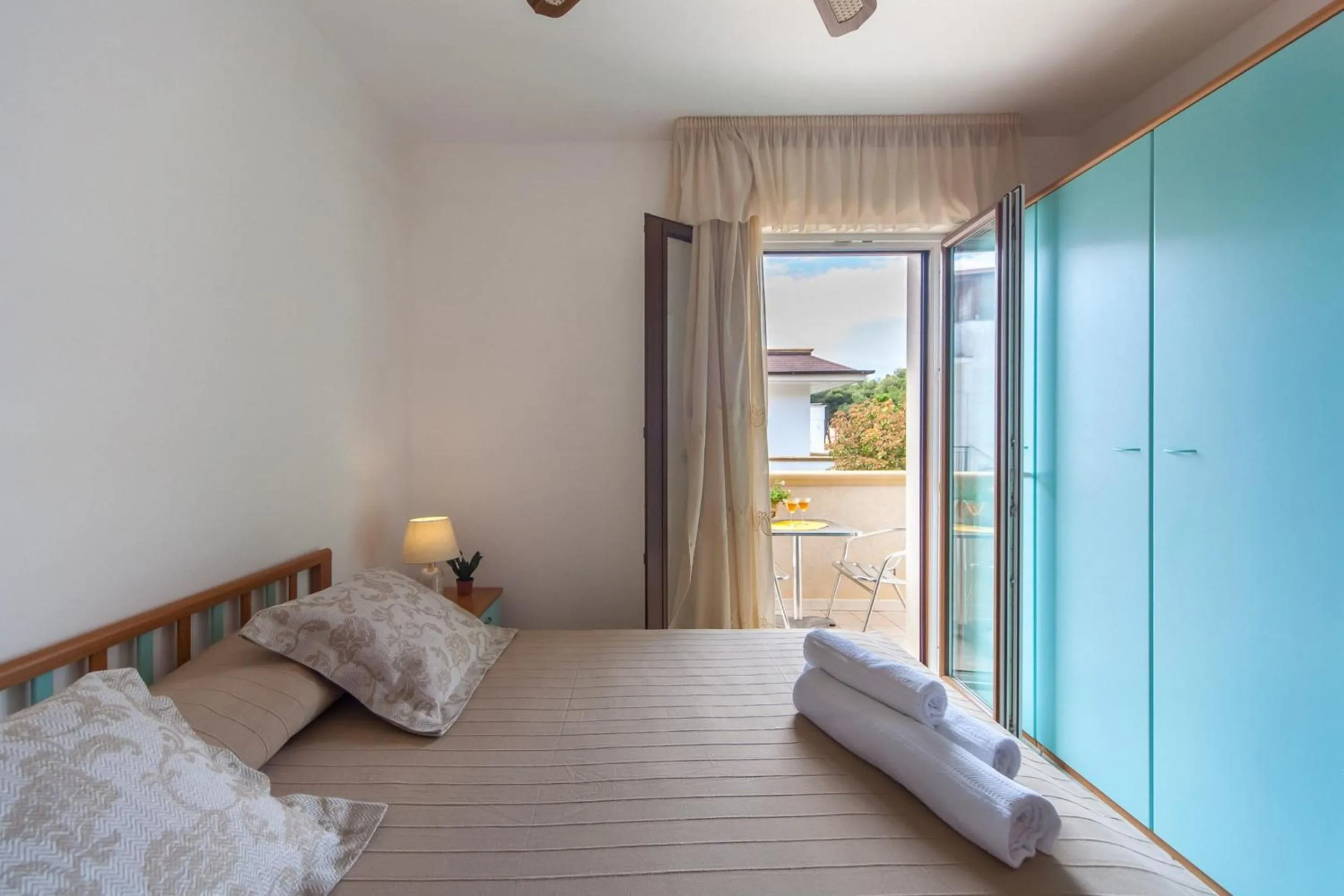 Bedroom, Bed in Villa Victory