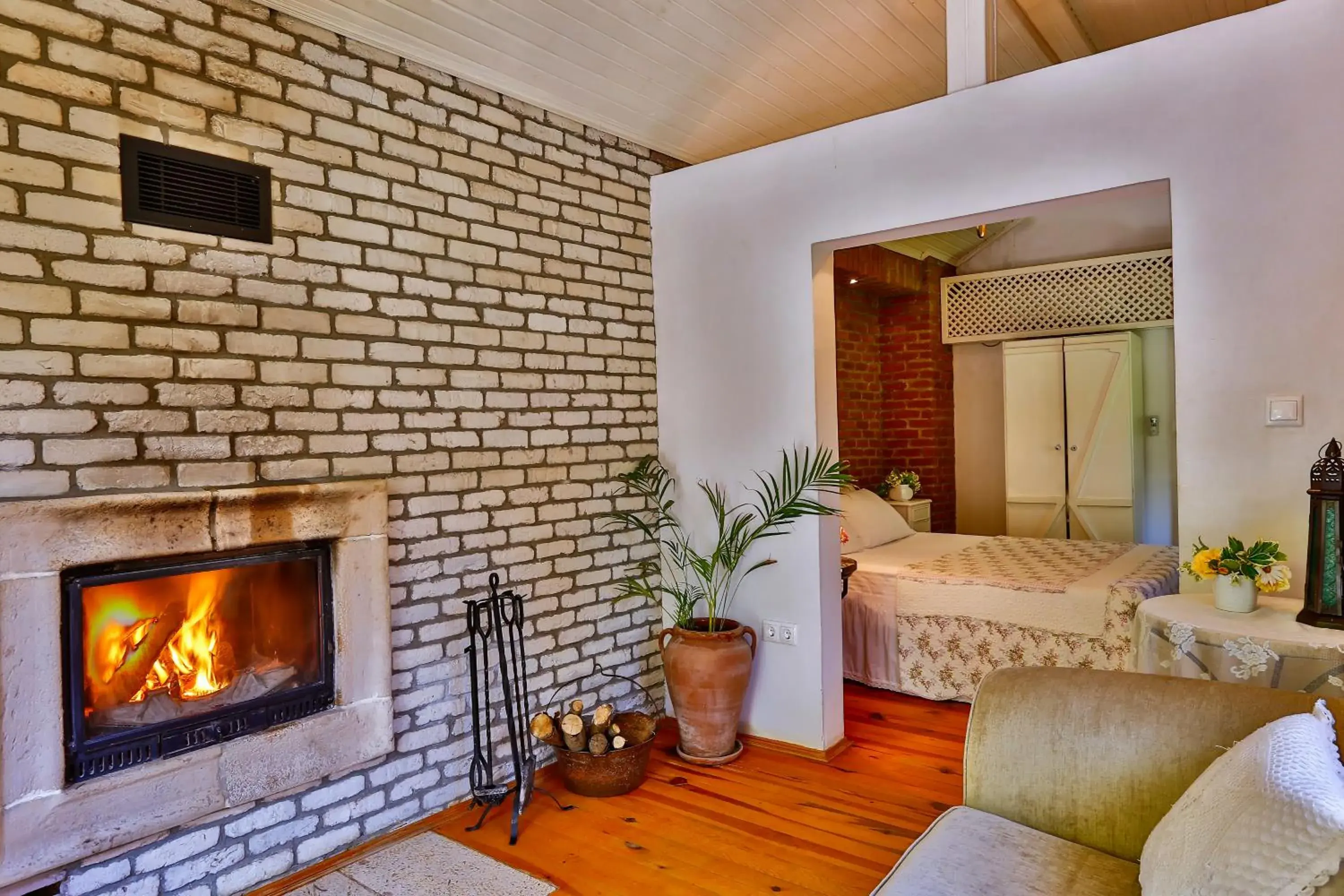 Deluxe Suite in Tranquilla River Lodge Deluxe Suite in Tranquilla River Lodge