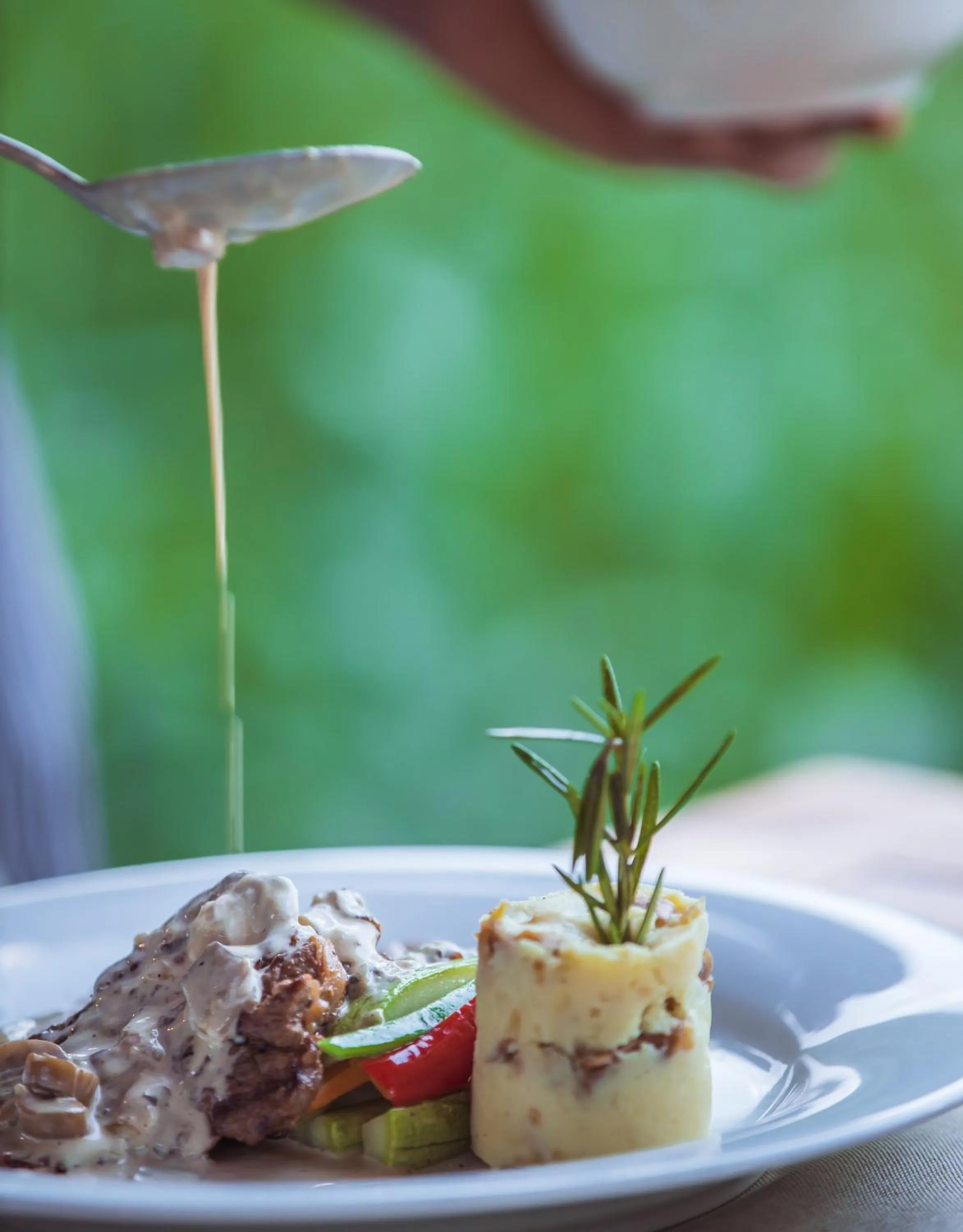 Restaurant/places to eat in Tranquilla River Lodge